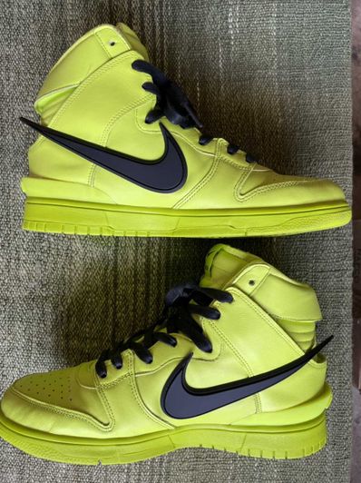 AMBUSH × NIKE DUNK HIGH "FLASH LIME"
