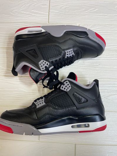 Nike Air Jordan 4 Retro "Bred Reimagined"