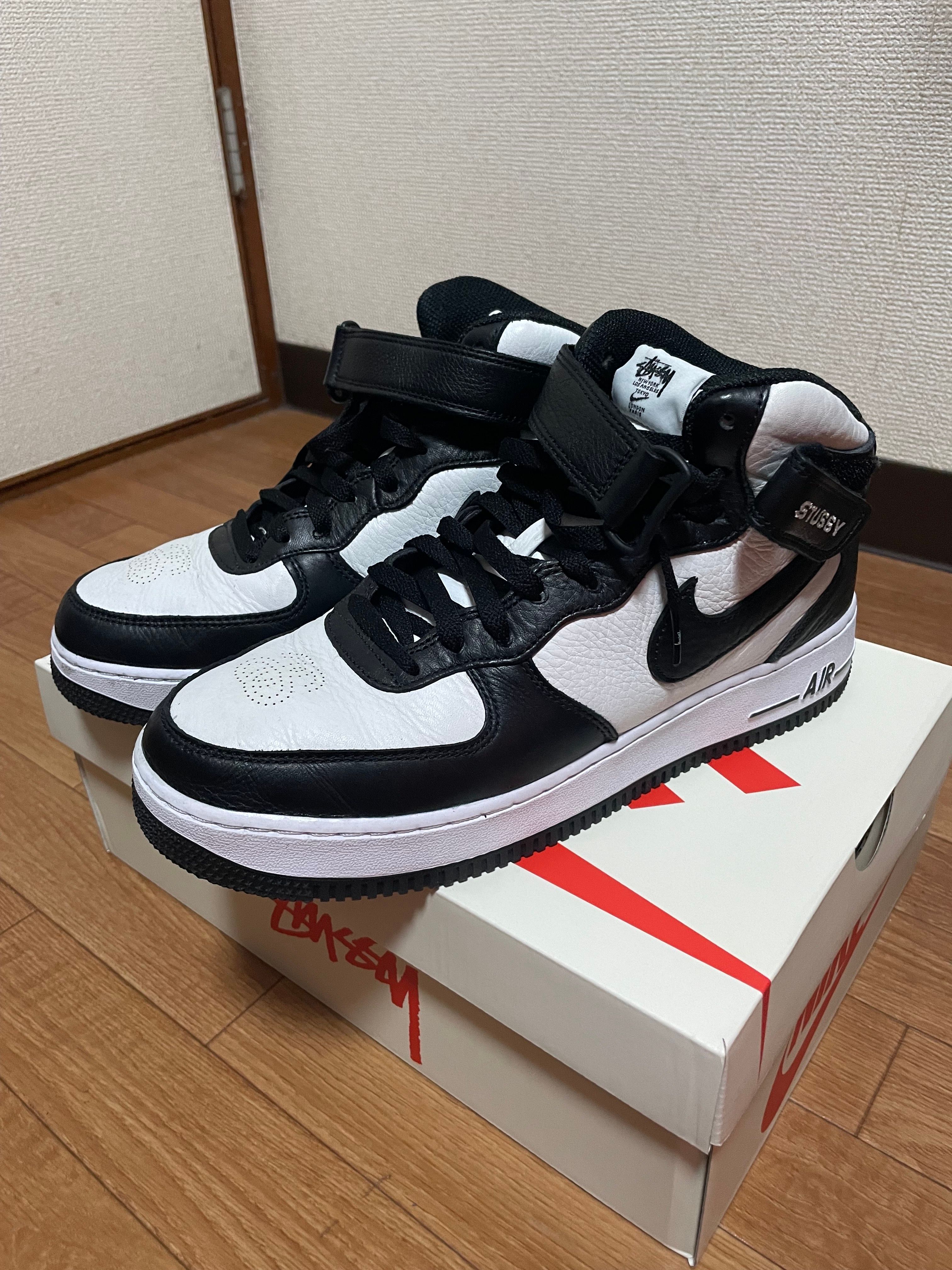 Stussy × Nike Air Force 1 Mid "Black and Light Bone"