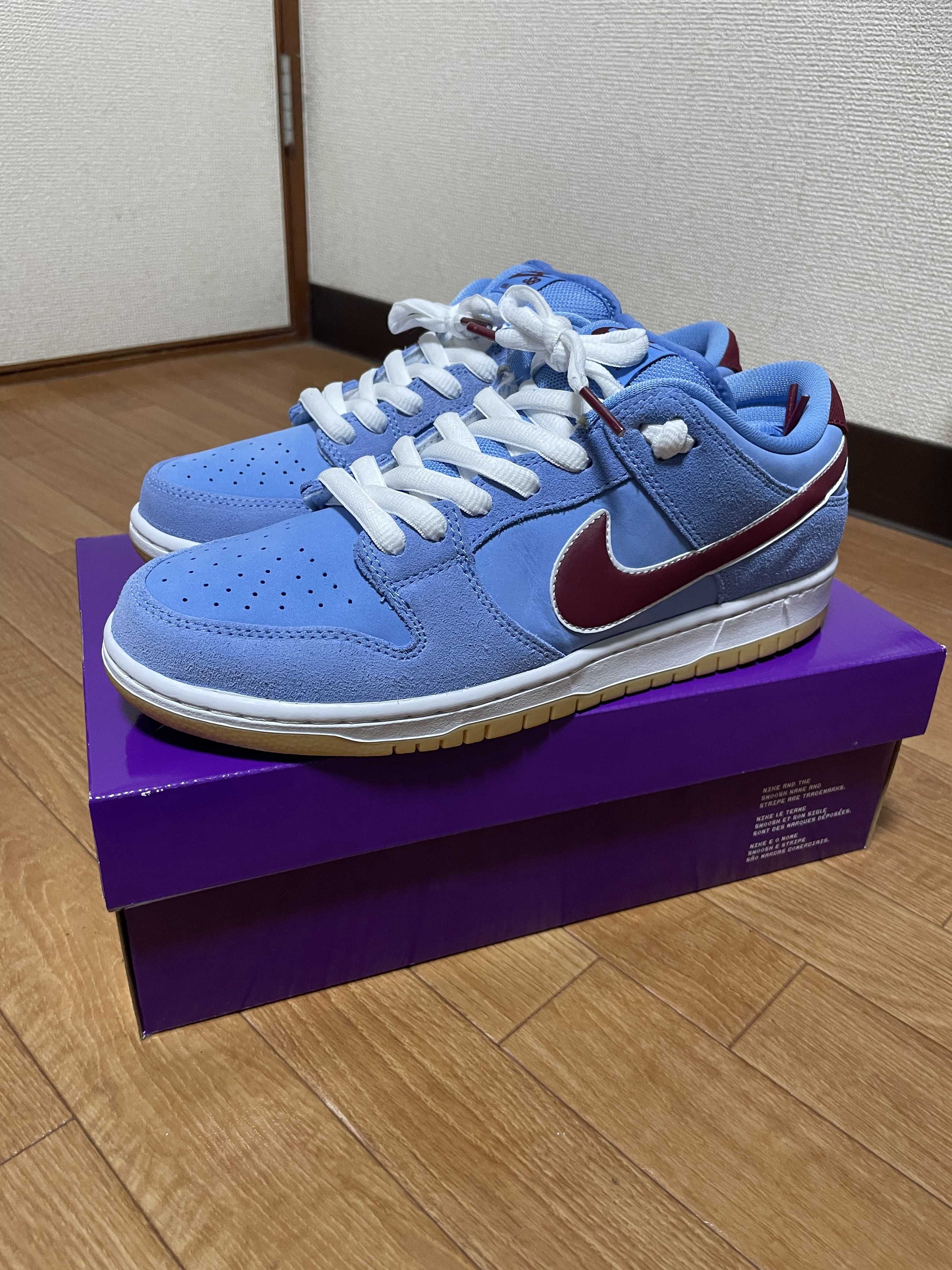 Nike SB Dunk Low Pro "Philadelphia Phillies/Valor Blue and Team Maroon"
