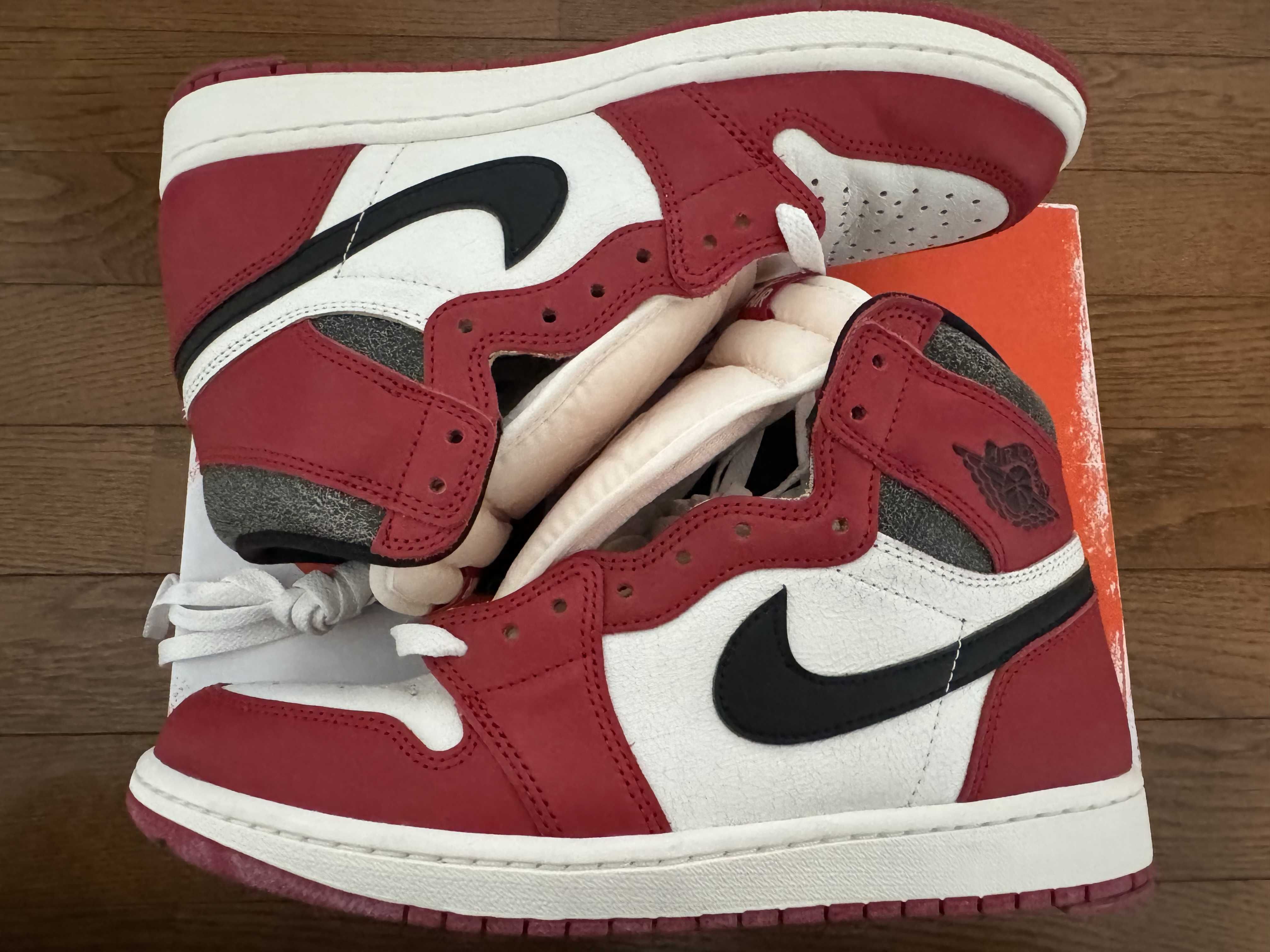 Nike Air Jordan 1 High OG "Lost & Found/Chicago"