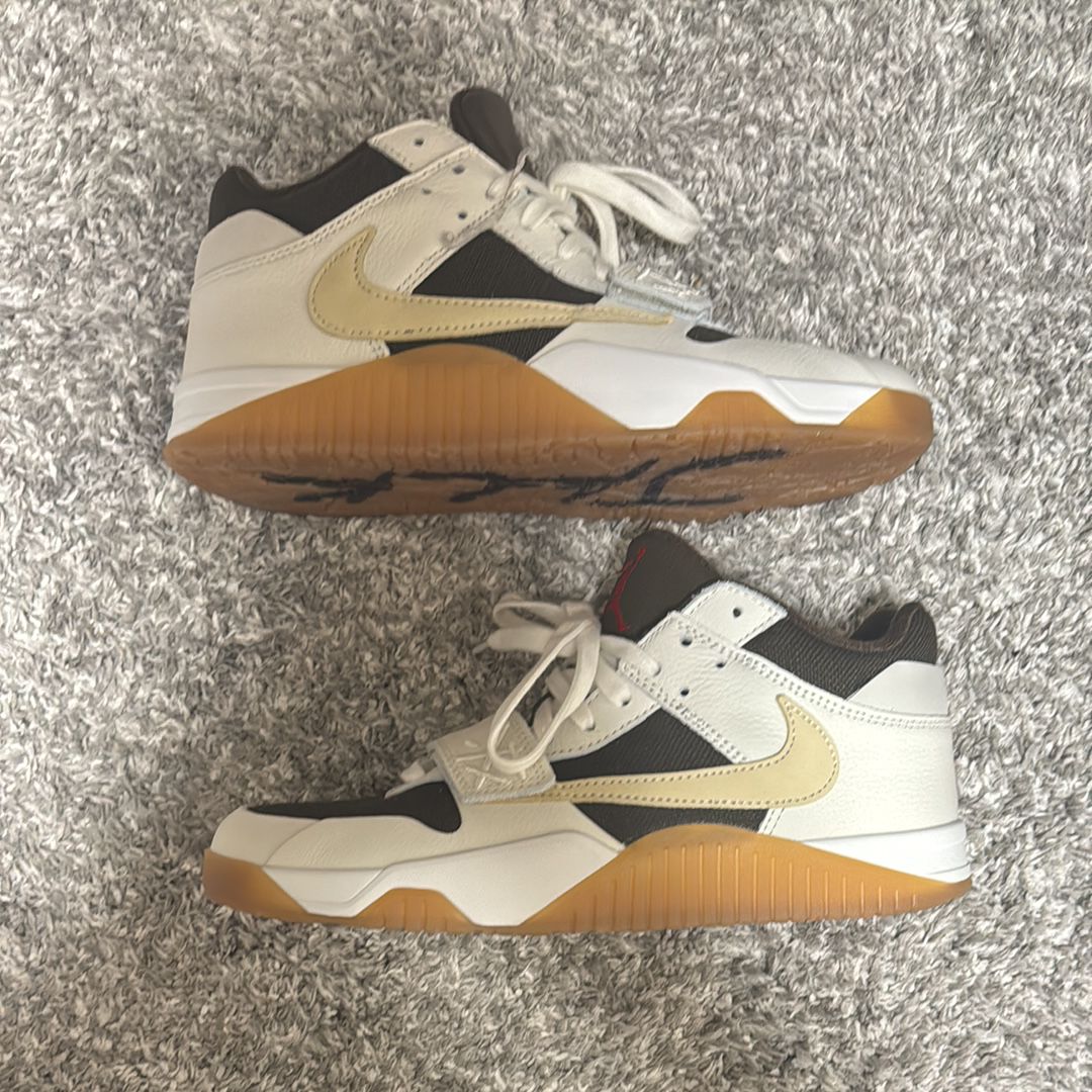 Travis Scott × Nike Jordan Jumpman Jack TR "Sail and Dark Mocha"