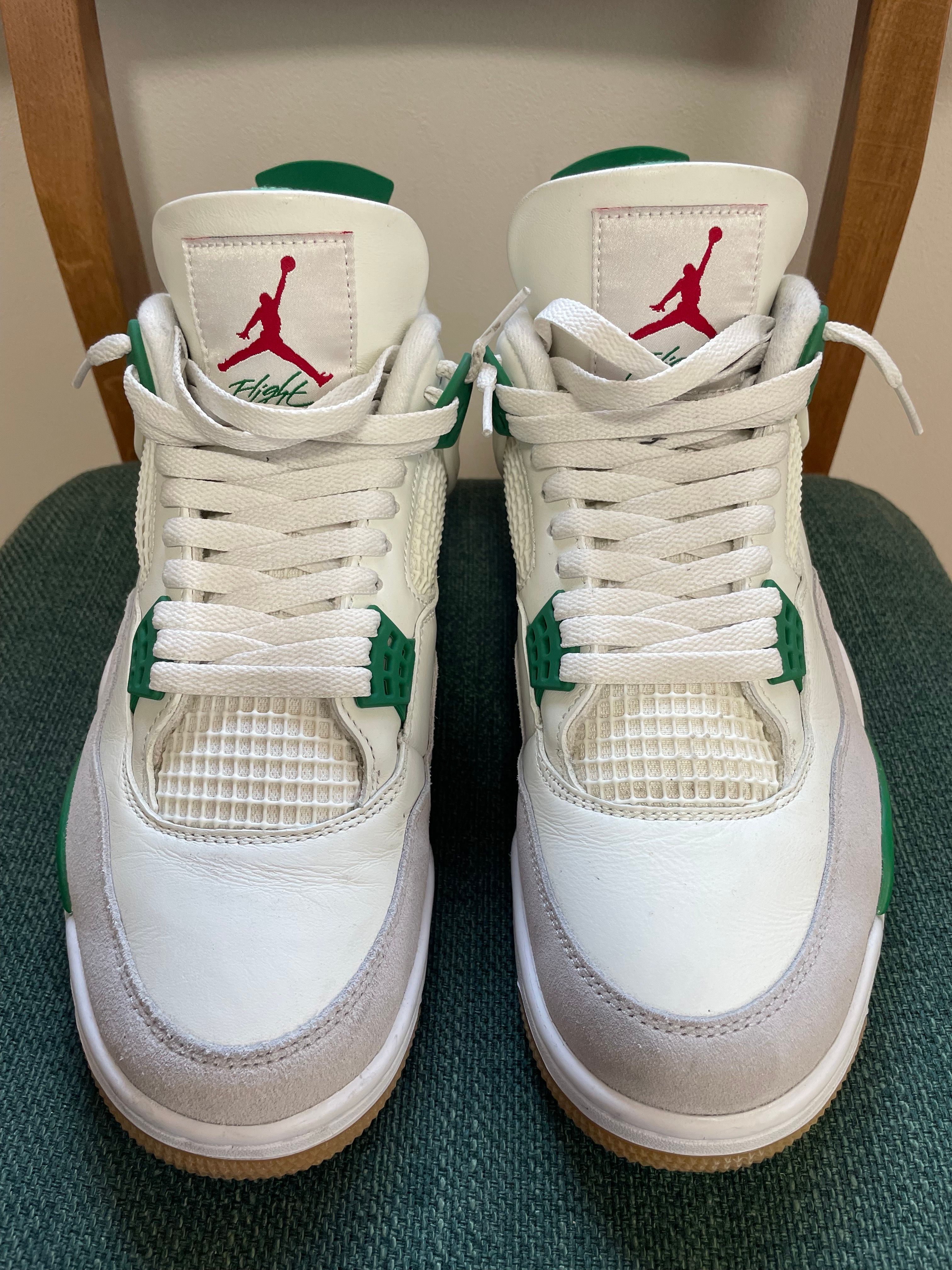 Nike SB × Air Jordan 4 Retro SP "Pine Green"