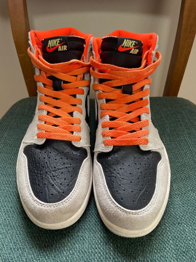 Nike Air Jordan 1 RETRO High OG "Hyper Crimson"