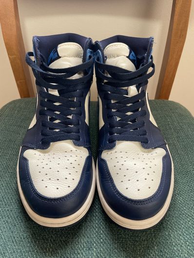 Nike Air Jordan 1 Retro High OG "Obsidian/University Blue"