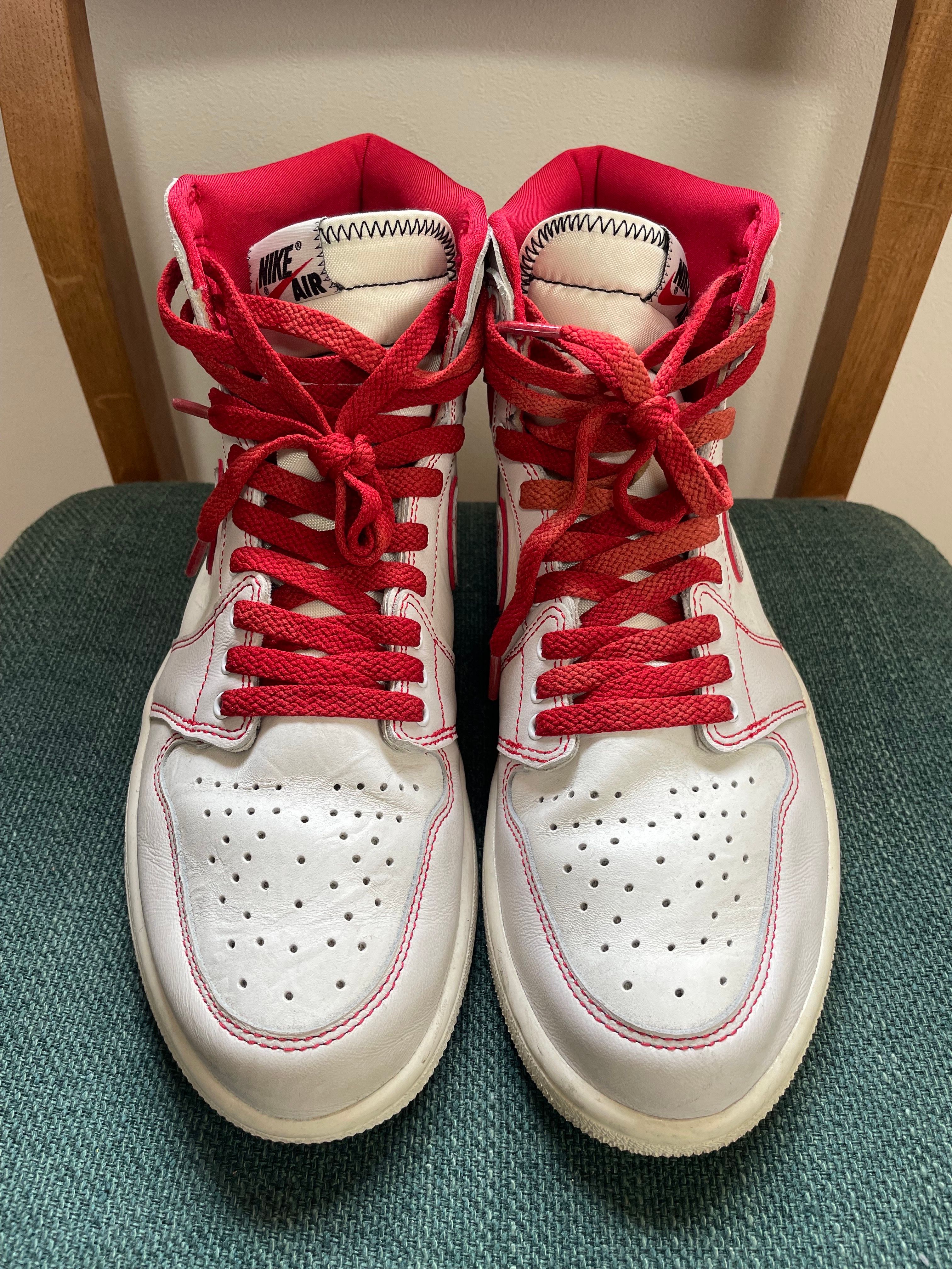 Nike Air Jordan 1 Retro High OG "Sail/University Red"     