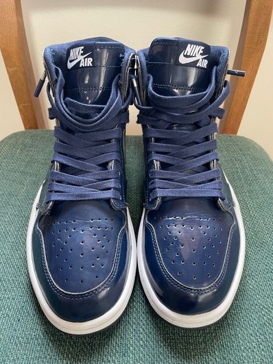 Dover Street Market × Nike Air Jordan 1 Retro High "Obsidian"