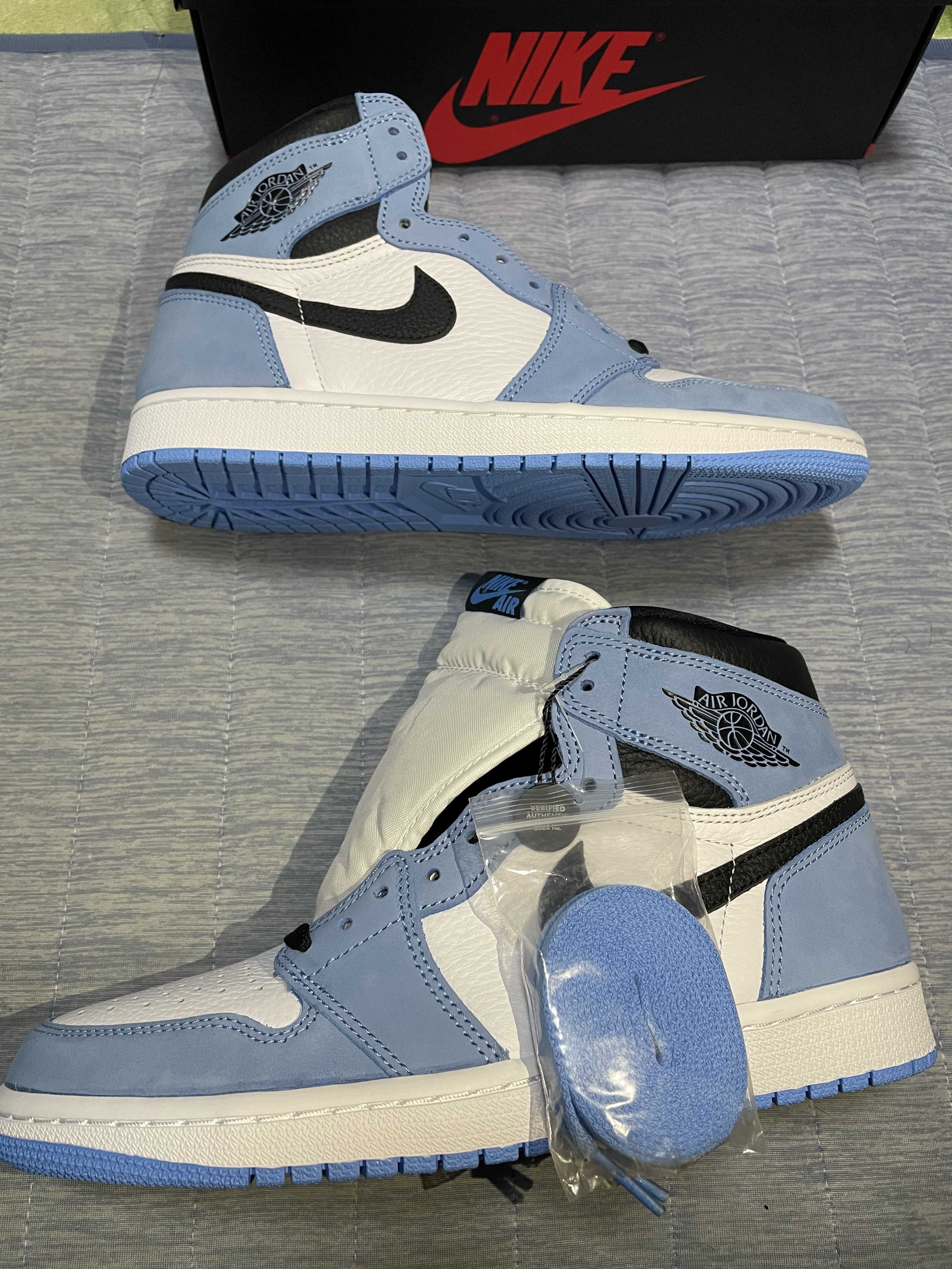 Nike Air Jordan 1 High OG "University Blue"