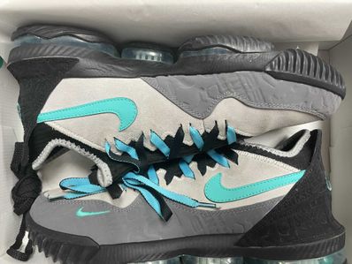 atmos × Nike LeBron 16 "Clear Jade"