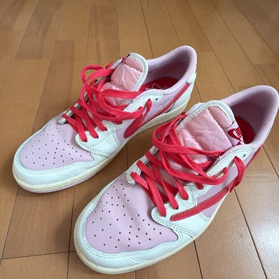 Travis Scott × Nike Air Jordan 1 Retro Low OG "Sail/Tropical Pink"