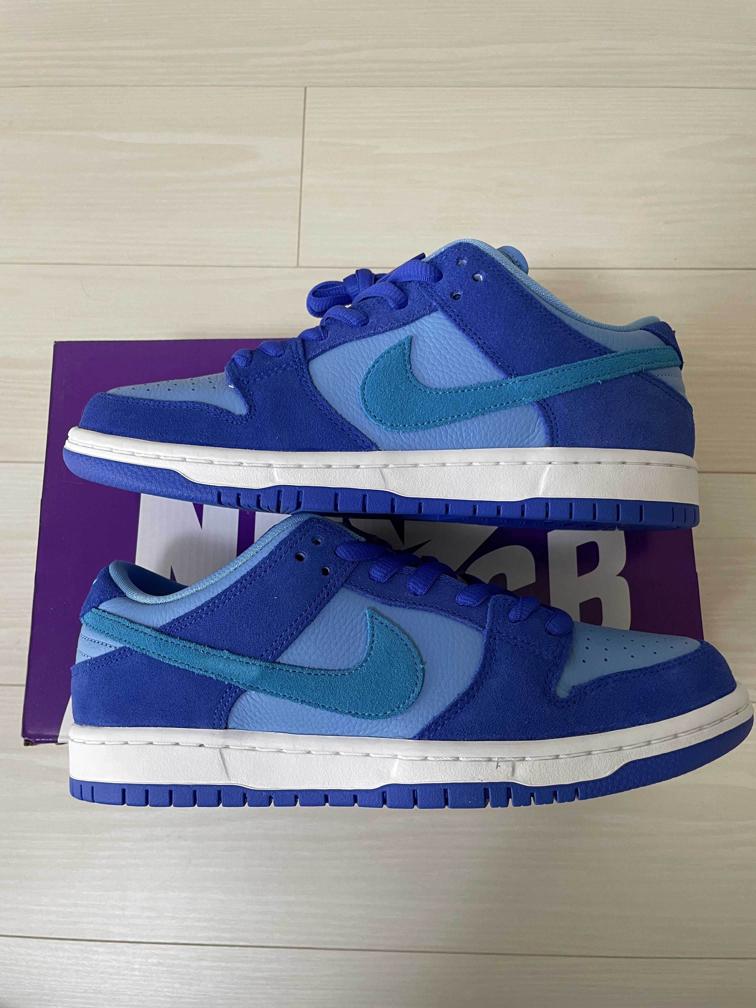 Nike SB Dunk Low "Blue Raspberry"