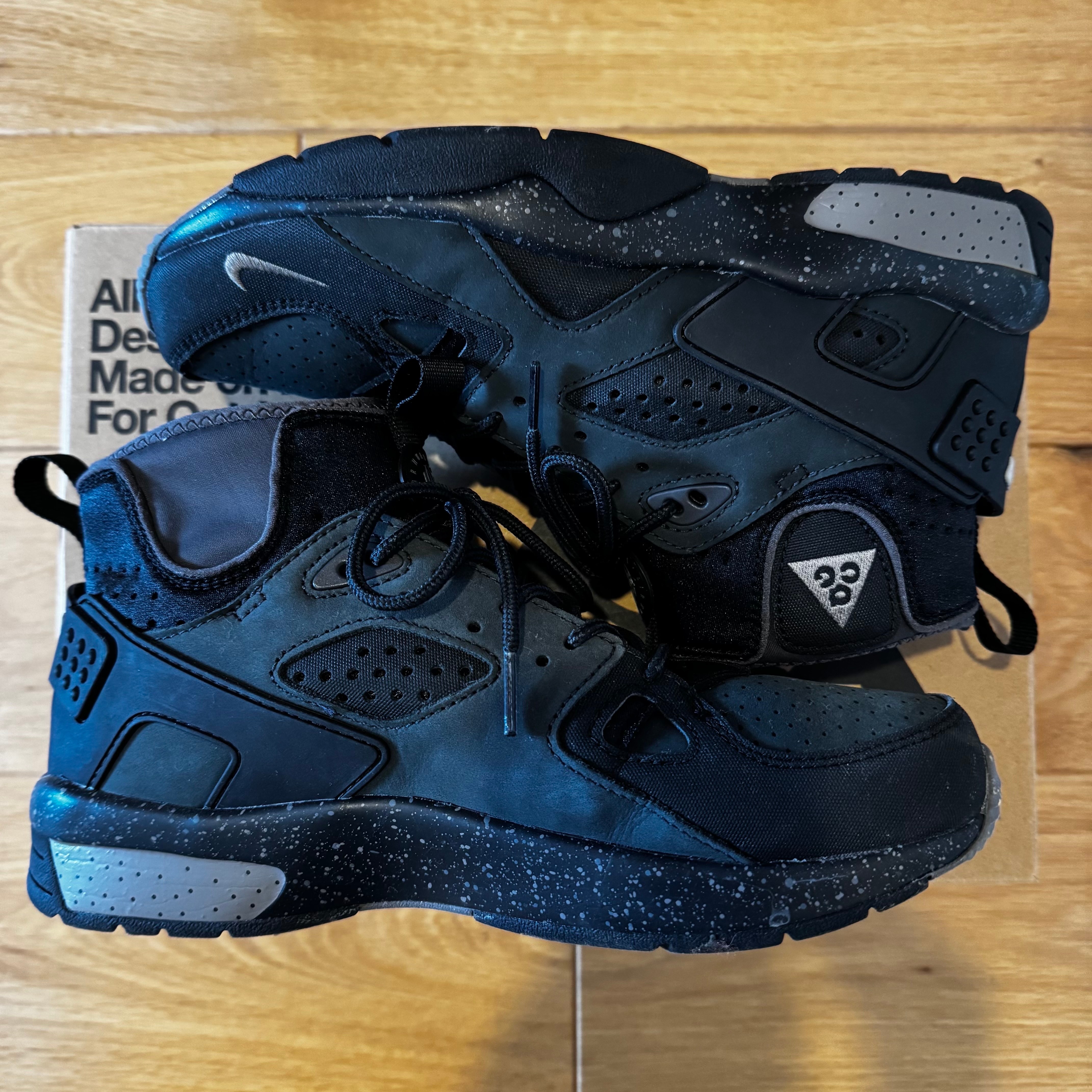 ナイキ ACG エア モワブ "オリーブグレー"