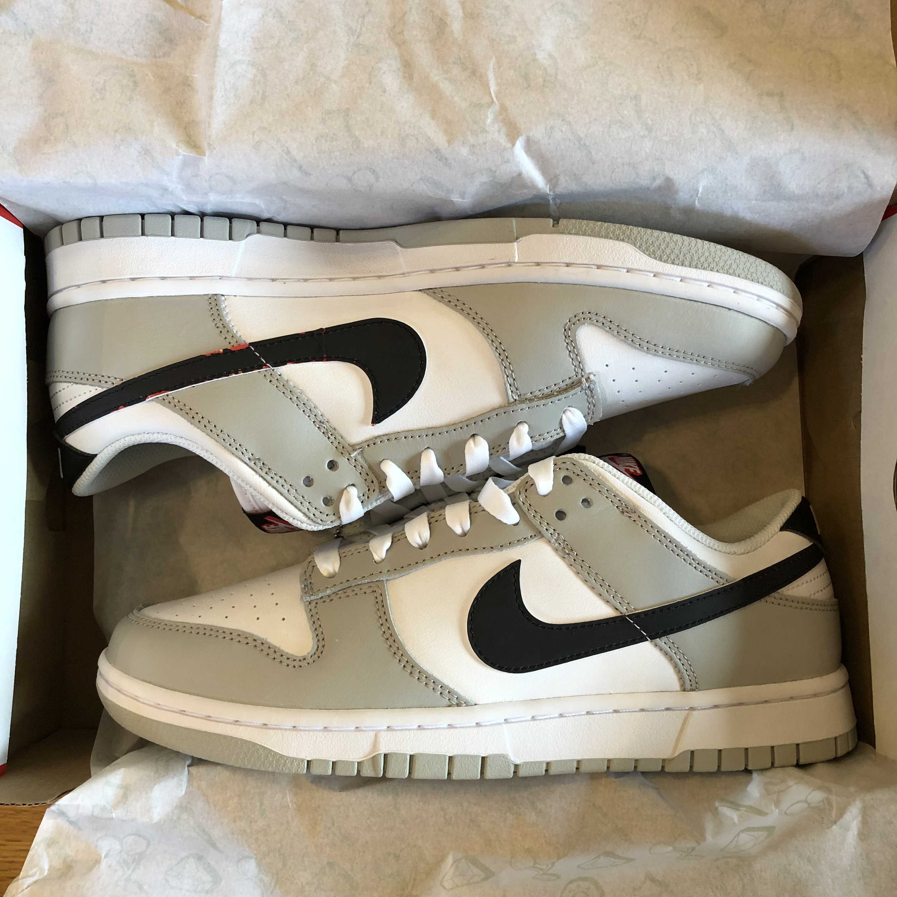 Nike Dunk Low SE Lottery "Grey Fog/Light Crimson"