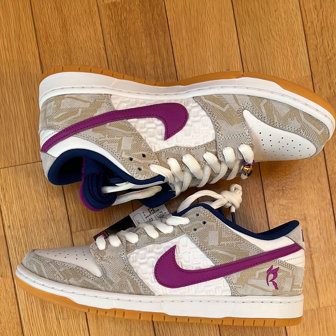 Rayssa Leal × Nike SB Dunk Low PRM "Pure Platinum and Vivid Purple"