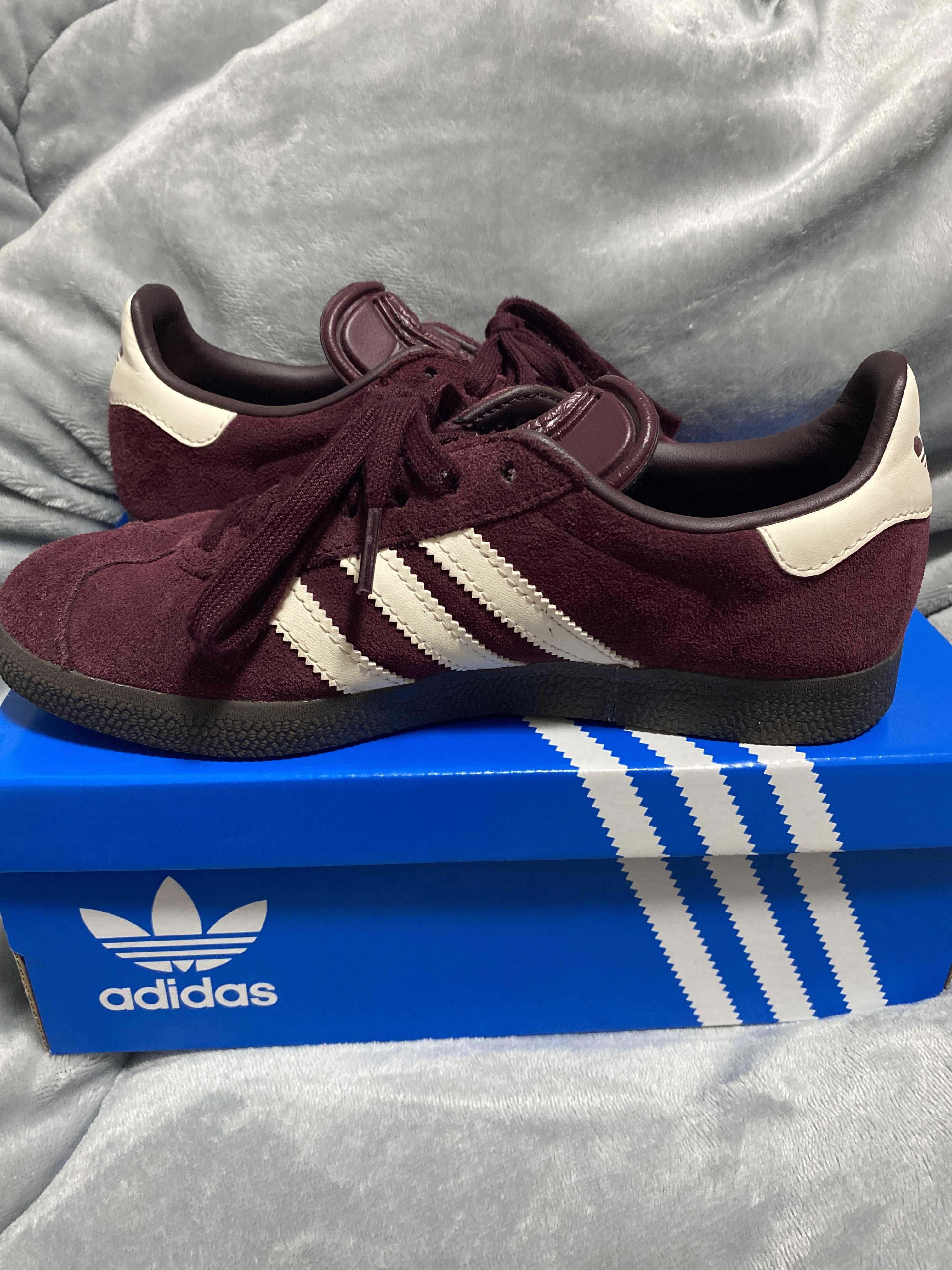 adidas Gazelle "Maroon/Chalk White/Gum"