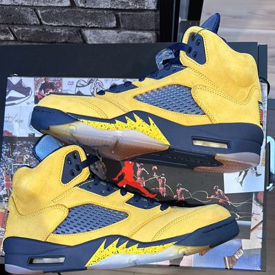 NIKE AIR JORDAN 5 "MICHIGAN"