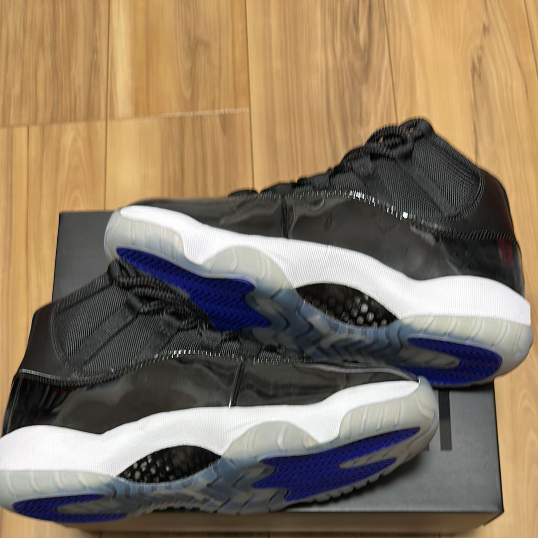 Nike Air Jordan 11 Retro "Space Jam" (2016)