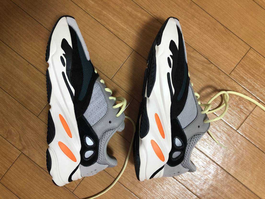 adidas YEEZY Boost 700 "Wave Runner"