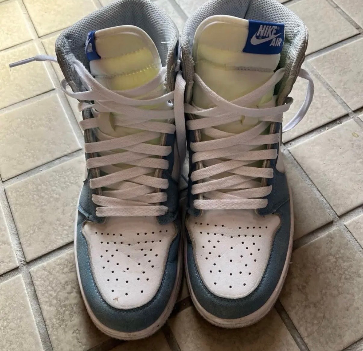 ナイキ エアジョーダン1 ハイ OG "ハイパーロイヤル"