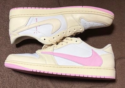 Travis Scott × Nike Air Jordan 1 Retro Low OG "Muslin/Shy Pink"