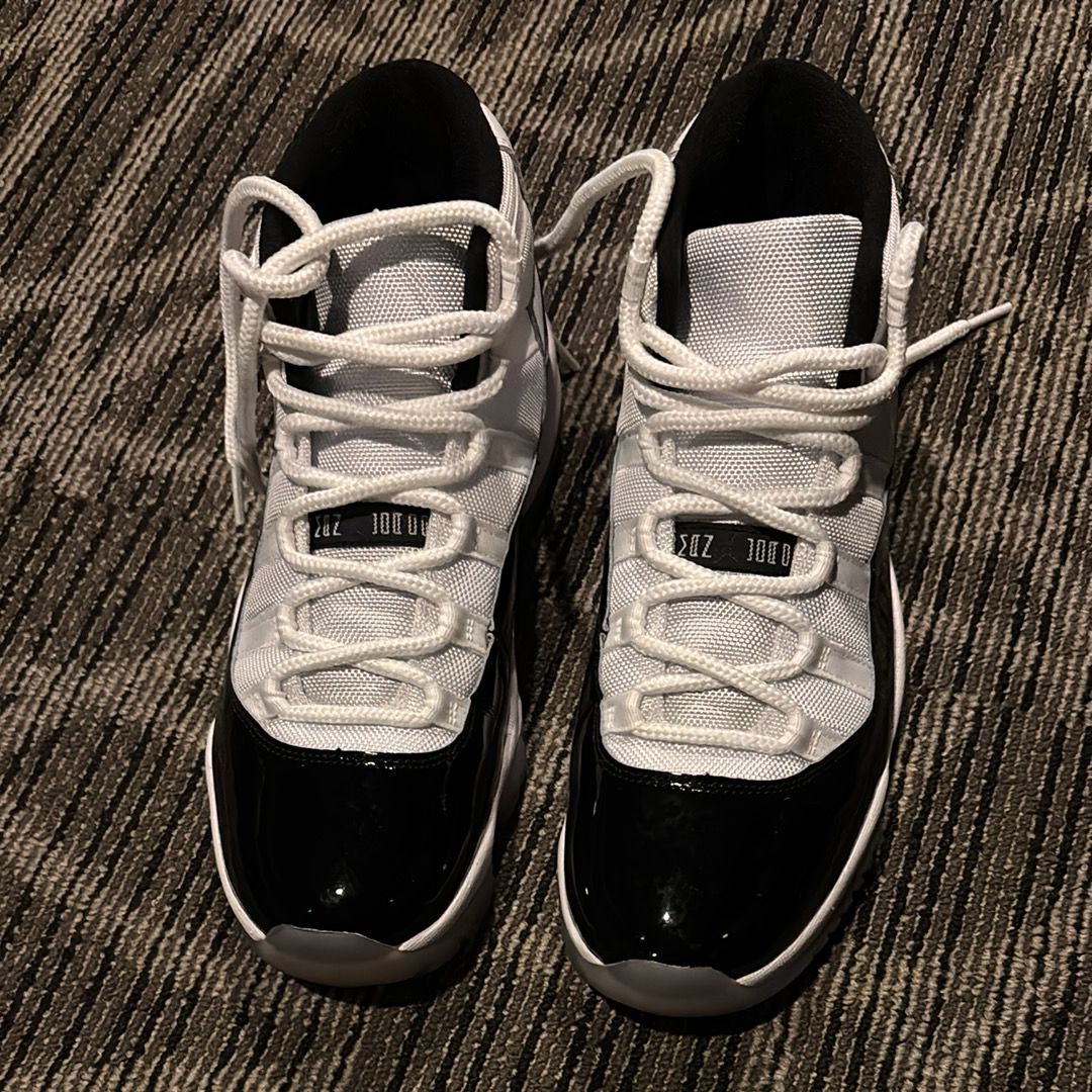 Nike Air Jordan 11 Retro "Concord" (2018)