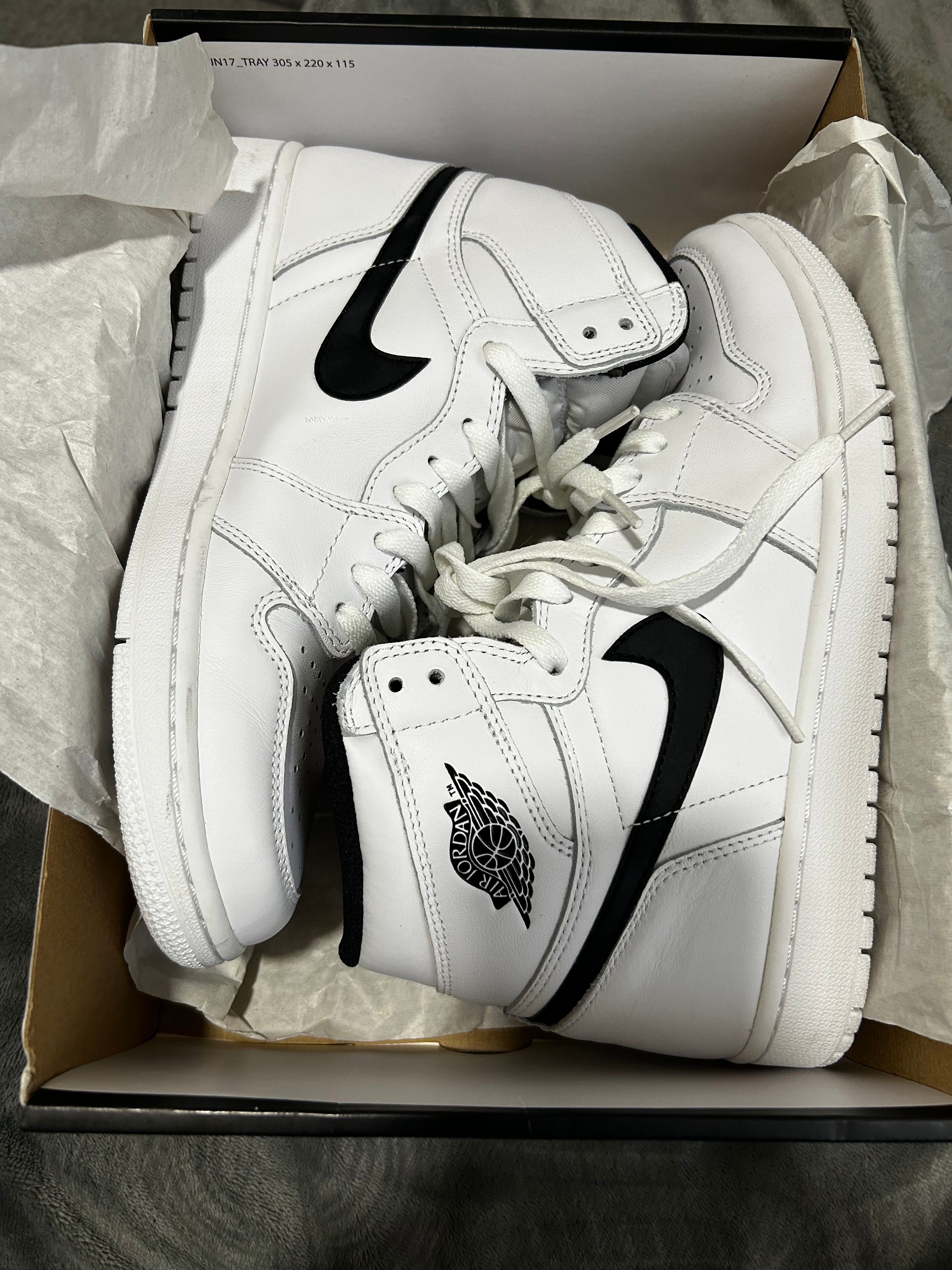 Nike Air Jordan 1 Retro High "Yin Yang White"