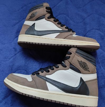 Travis Scott × Nike Air Jordan 1 Retro High OG TS SP "Sail/Dark Mocha"