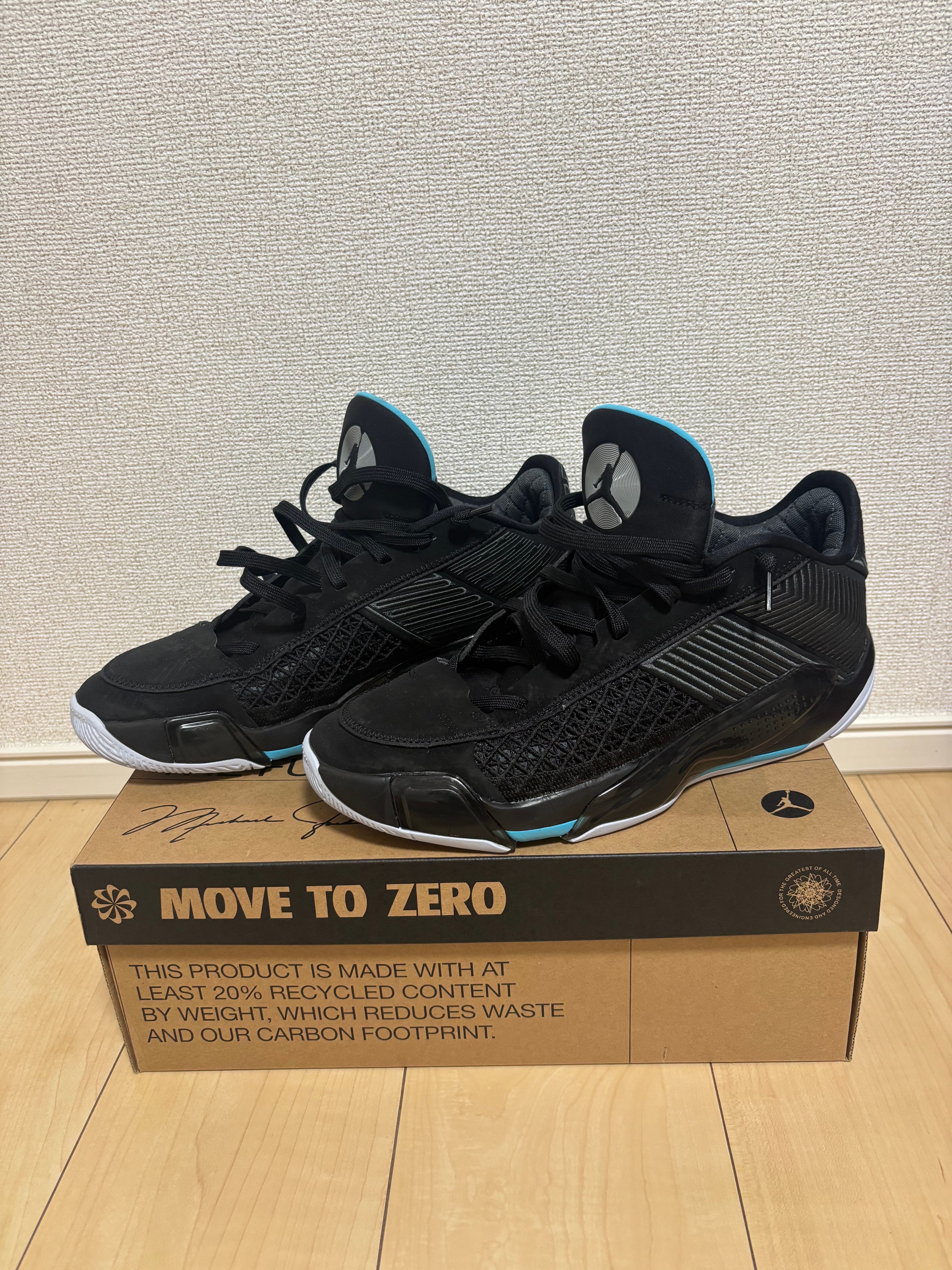 【新品タグ付き】エア ジョーダン 38 LOW 24.0 バッシュ 黒 青 Air Jordan 38(エアジョーダン38)/AJ38 人気の新作/中古通販