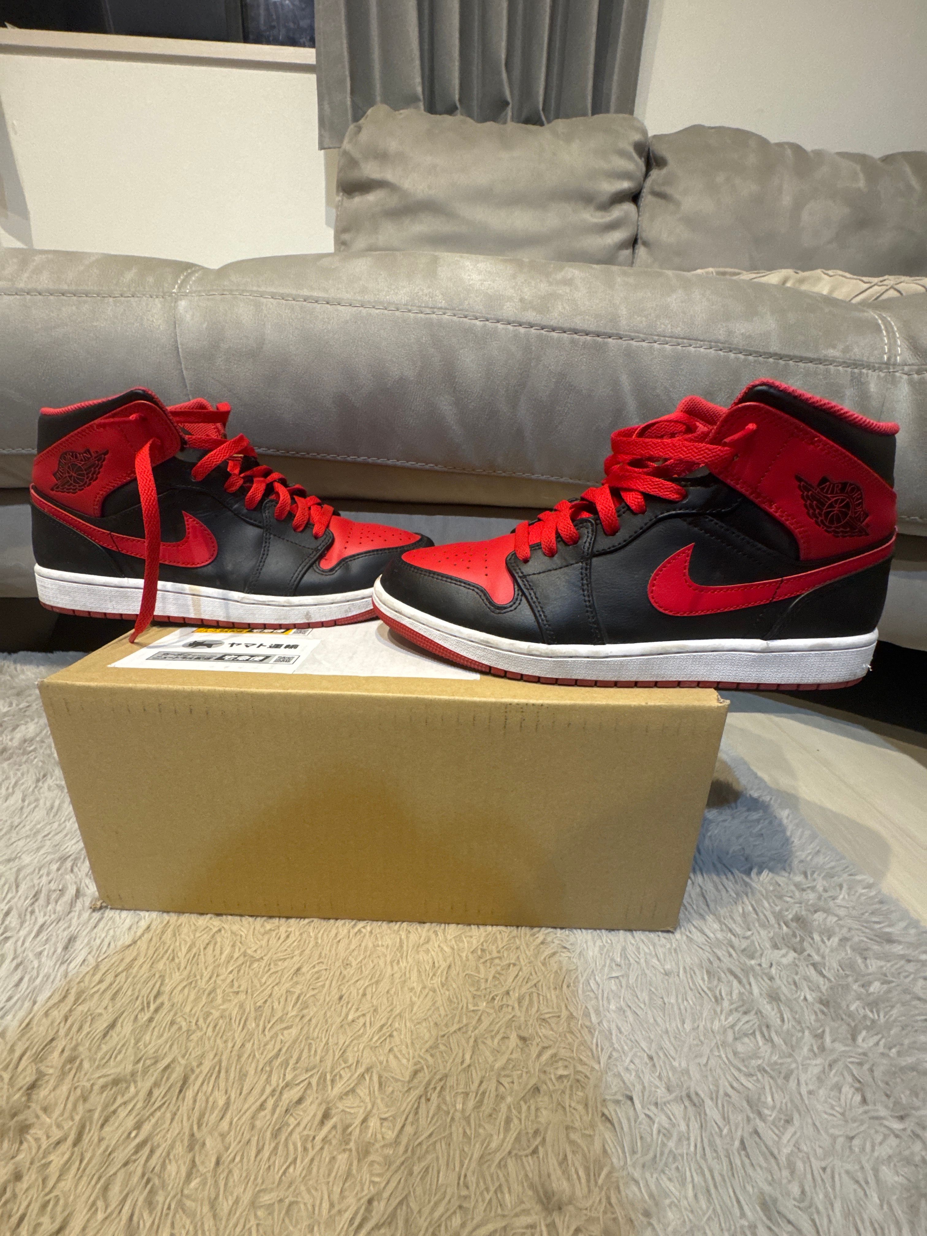 Nike Air Jordan 1 Mid "Bred Toe"