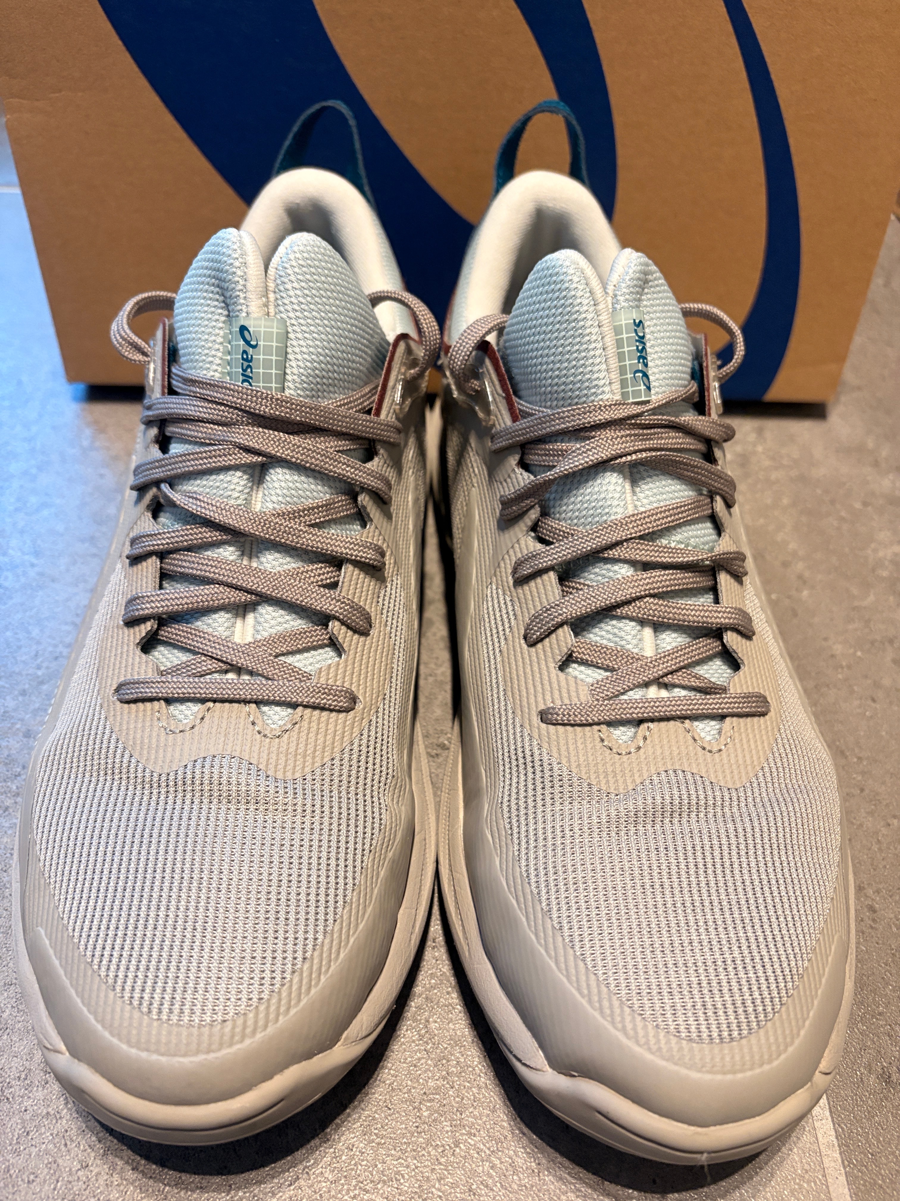 アシックス グライドノヴァ FF 4 "メテオグレー/リッチティール"