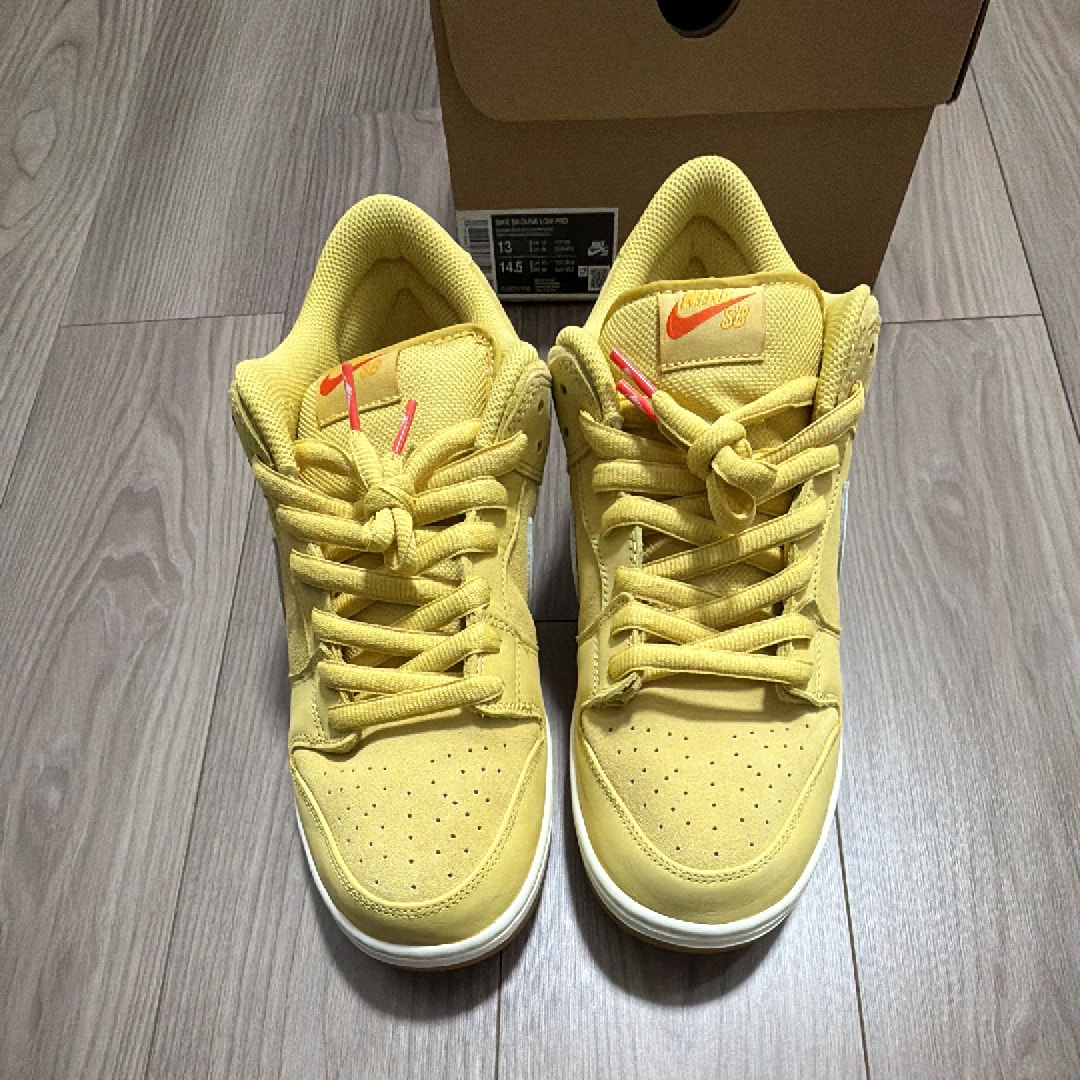 Nike SB Dunk Low Pro ISO "Saturn Gold"