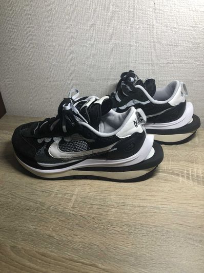 sacai × Nike Vapor Waffle "Black and White"