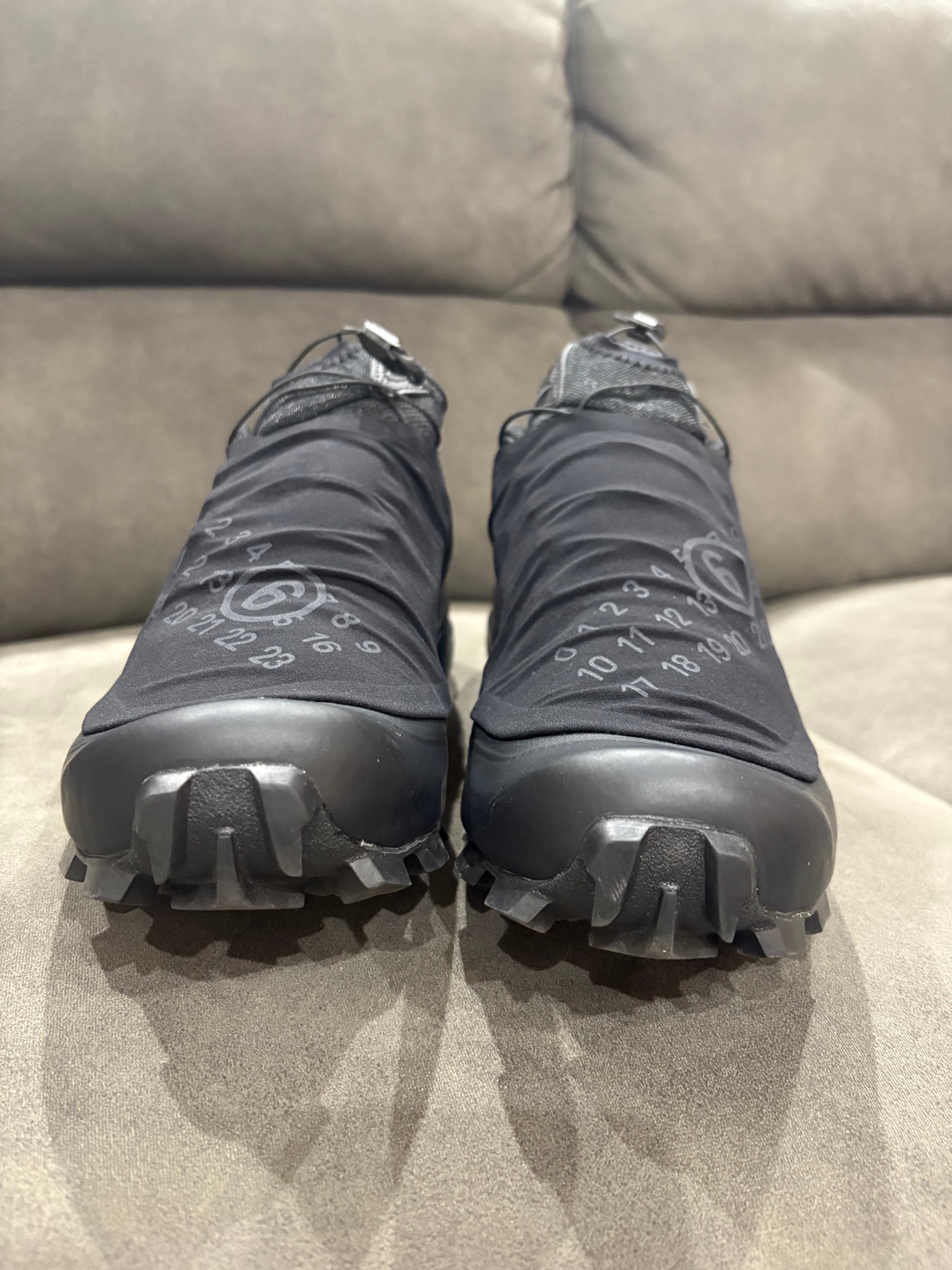 MM6 Maison Margiela × Salomon Cross Dust "Black"