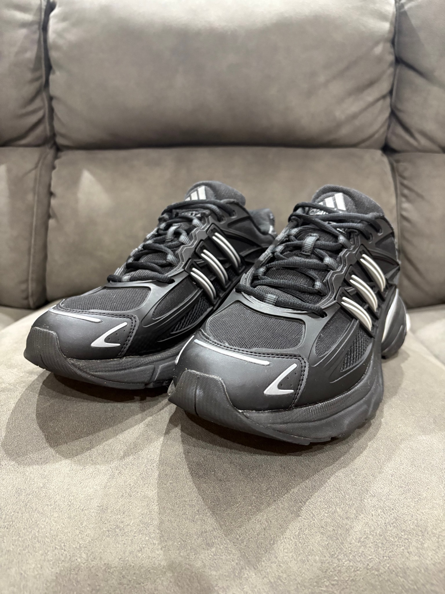 adidas Adistar XLG 2.0 "Core Black/Silver Metallic"