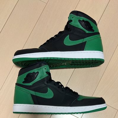Nike Air Jordan 1 Retro High OG "Black/Pine Green" (2020)