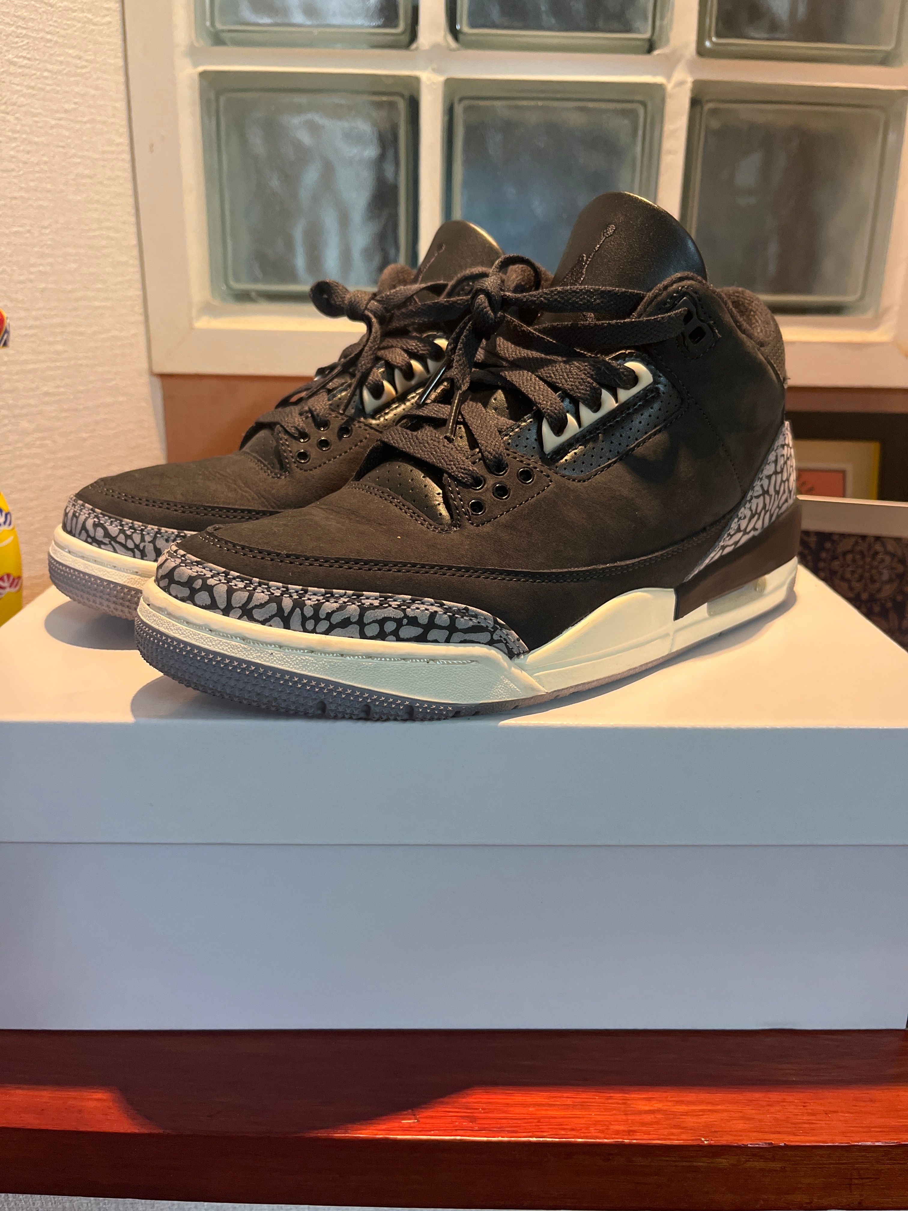 Nike Women's Air Jordan 3 Retro "Off Noir"