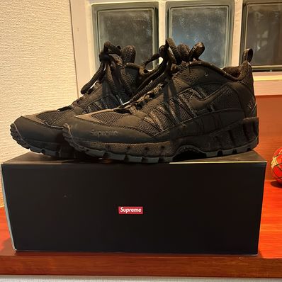 Supreme × Nike Air Humara "Black"