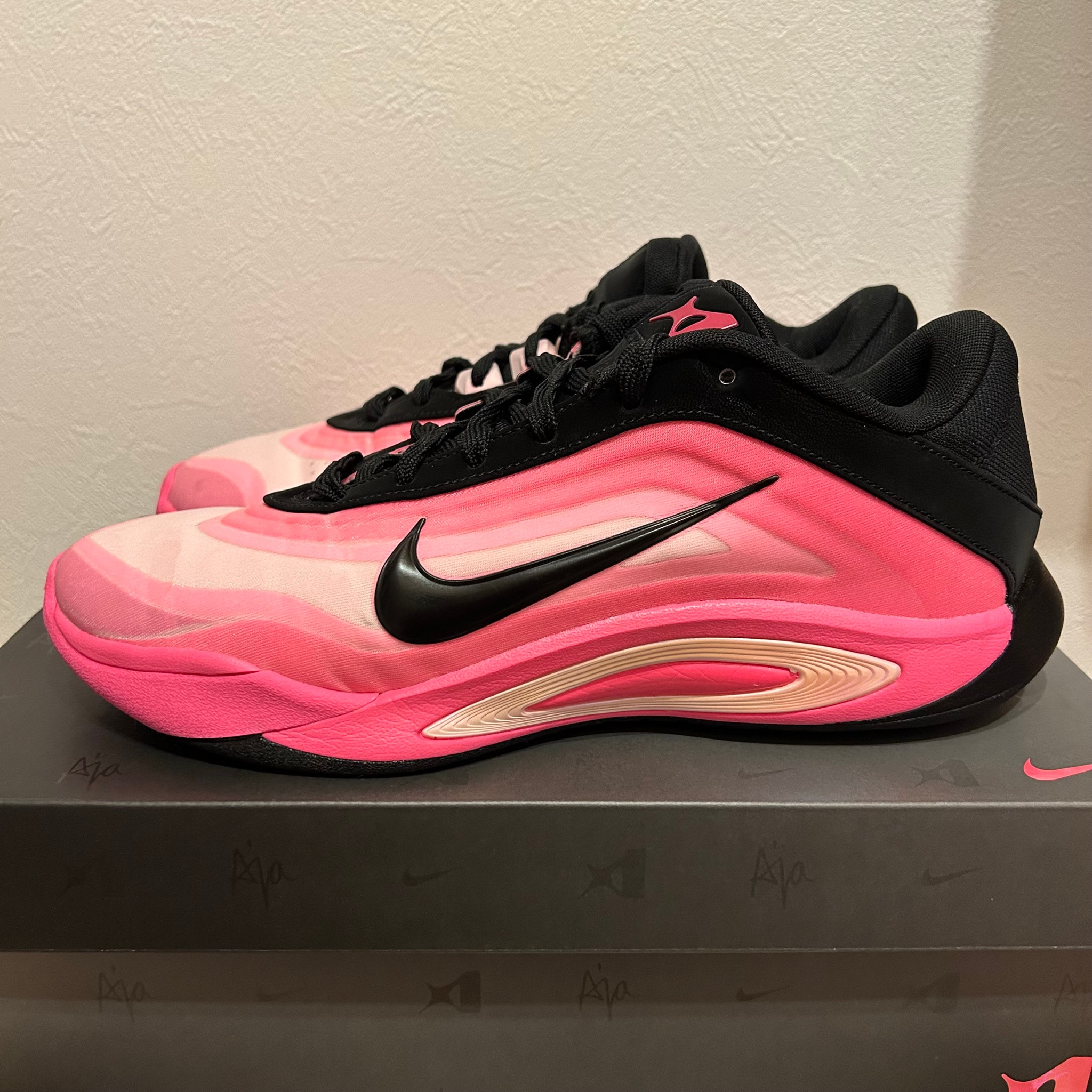 Nike Women's A'One 