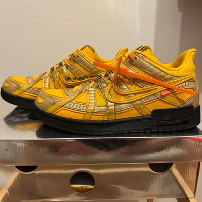 Off-White × Nike Air Rubber Dunk "University Gold"