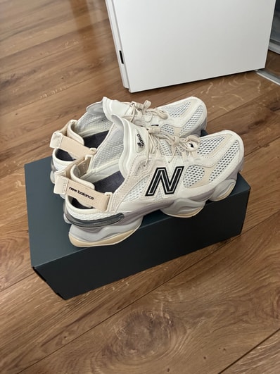 New Balance 9060 Summer "Off White" (BEAUTY&YOUTH Japan Exclusive Release)