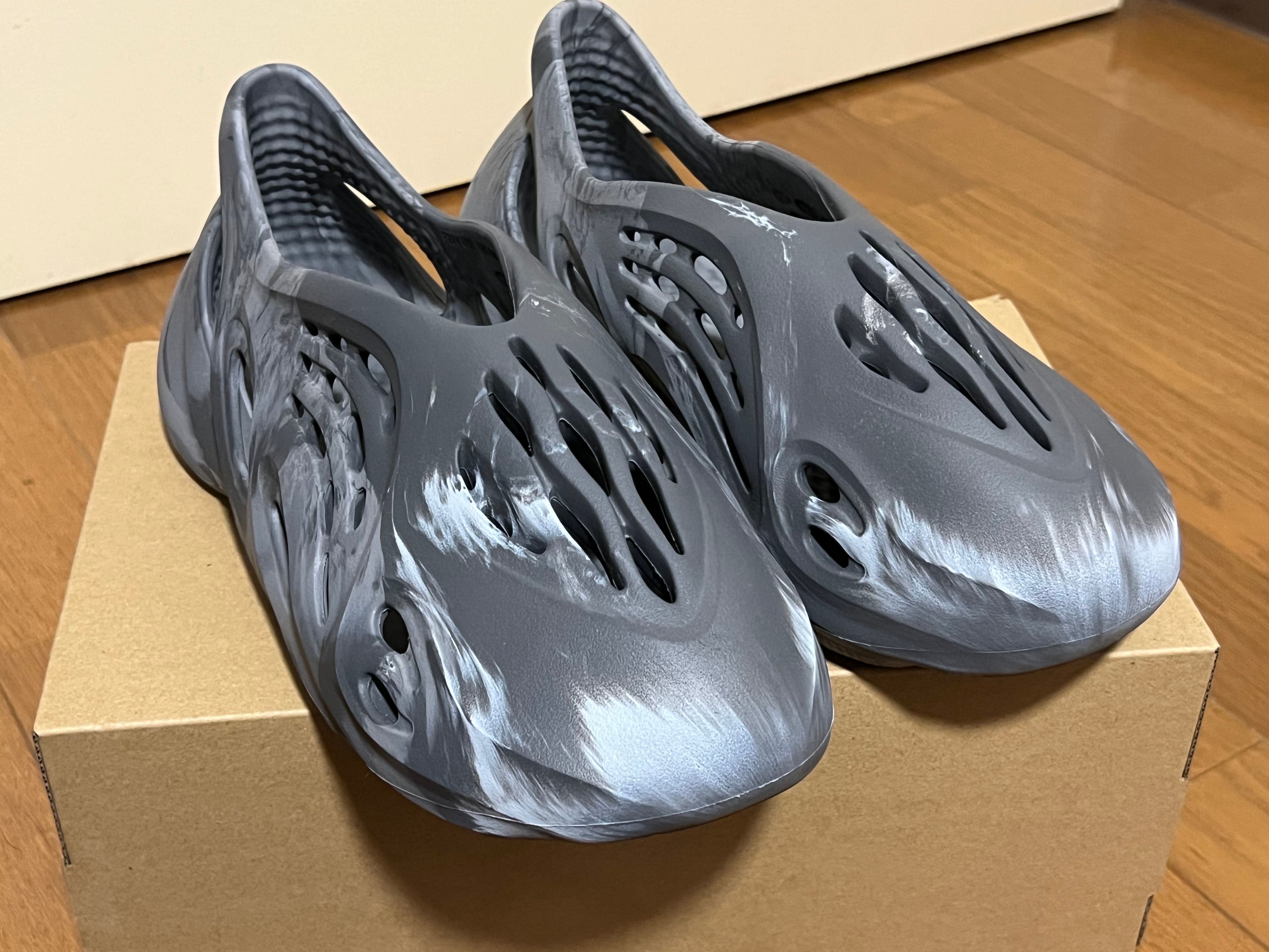 adidas YEEZY Foam Runner "MX Granite"