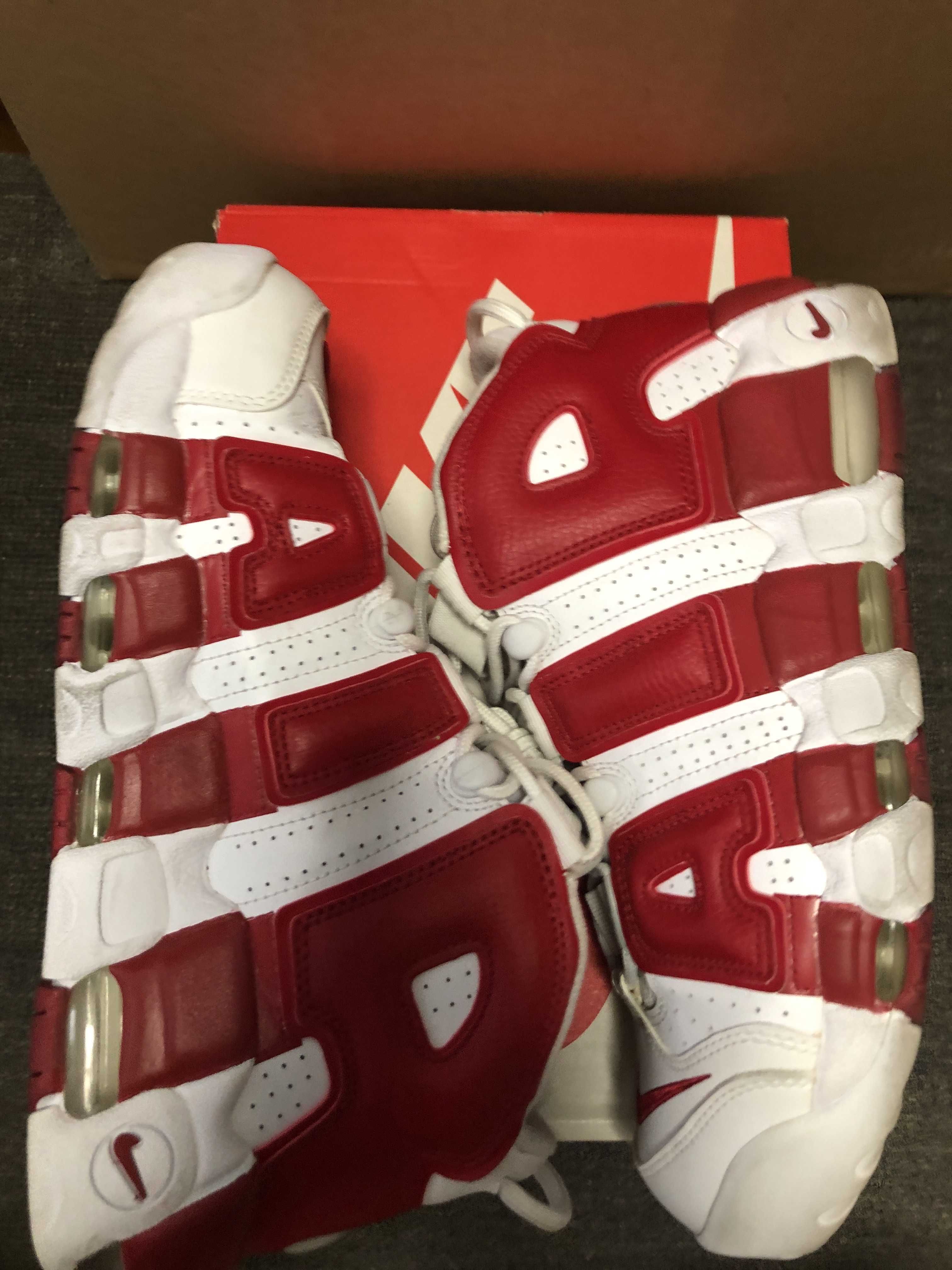 NIKE AIR MORE UPTEMPO "WHITE/VARSITY RED" (2021)
