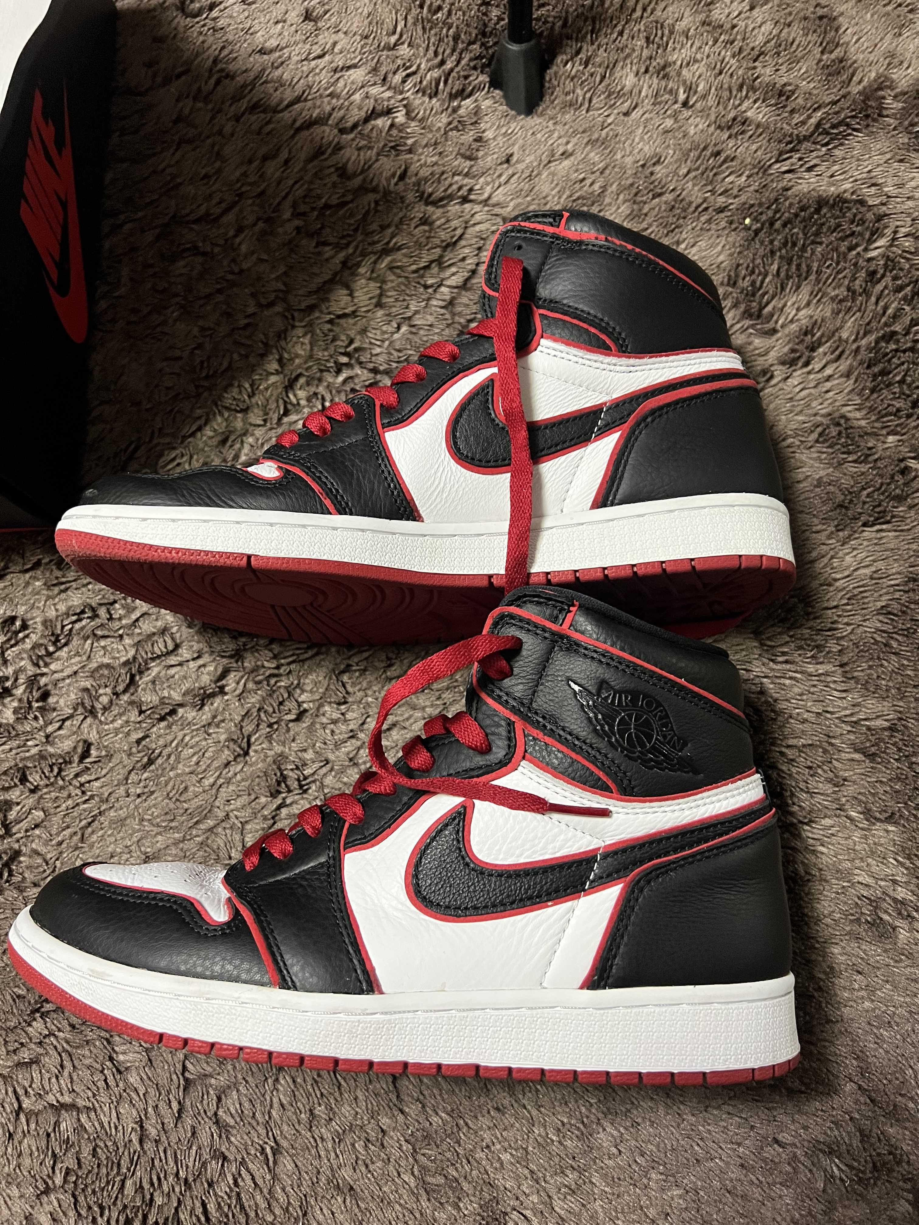 Nike Air Jordan 1 Retro High OG "Blood Line"