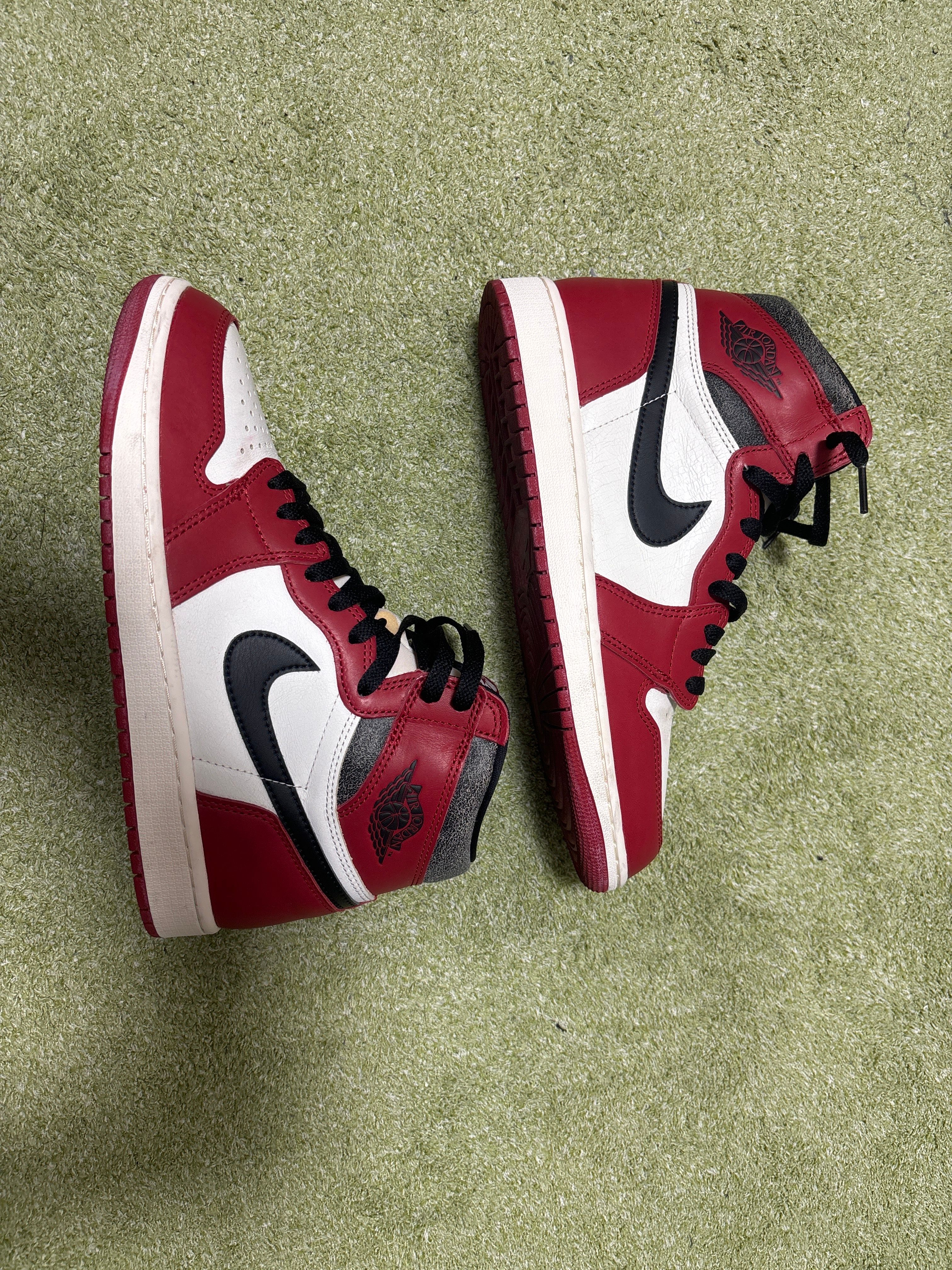 Nike Air Jordan 1 High OG "Lost & Found/Chicago"