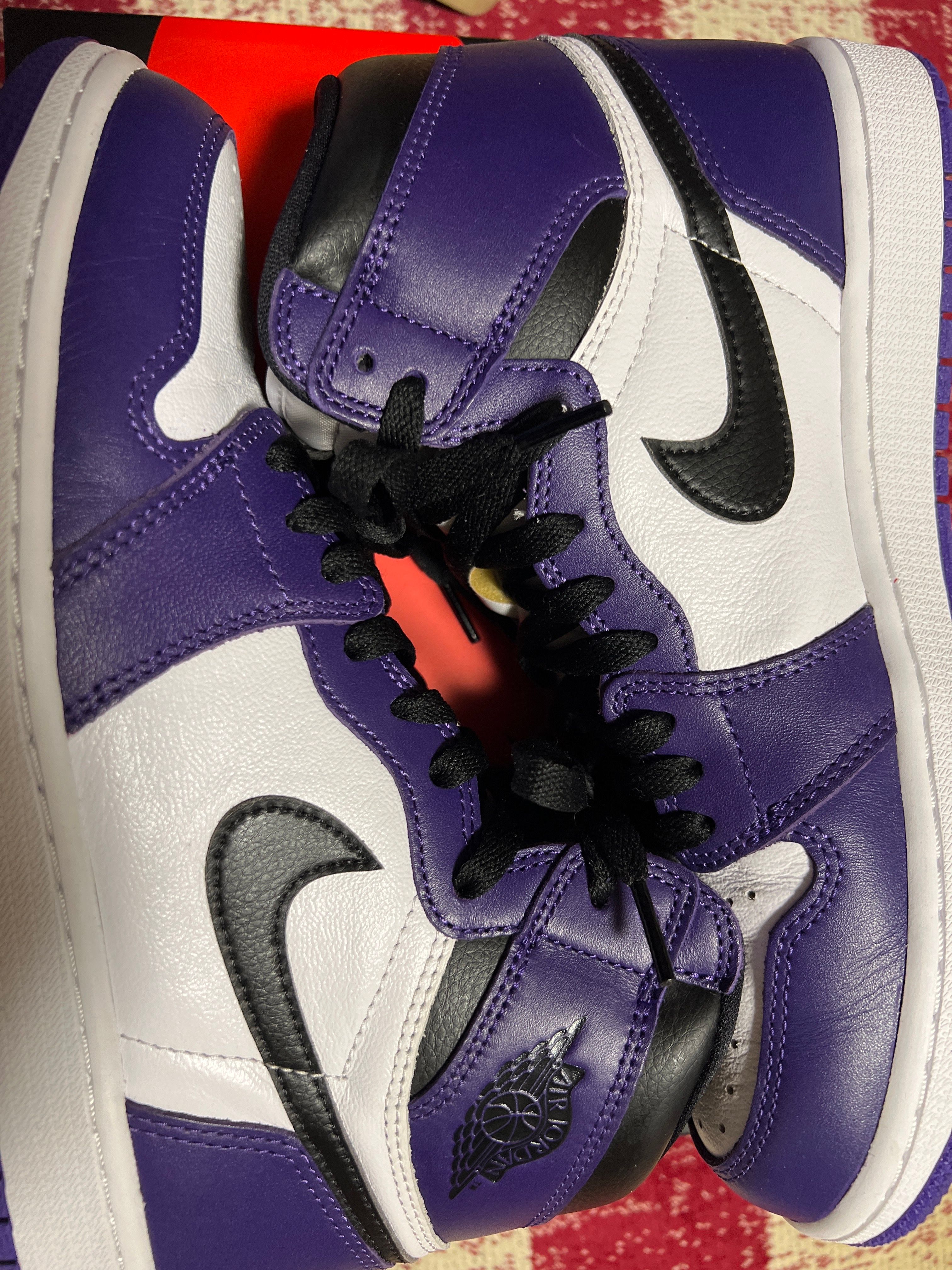 Nike Air Jordan 1 Retro High OG "Court Purple White/Black" (2020)   