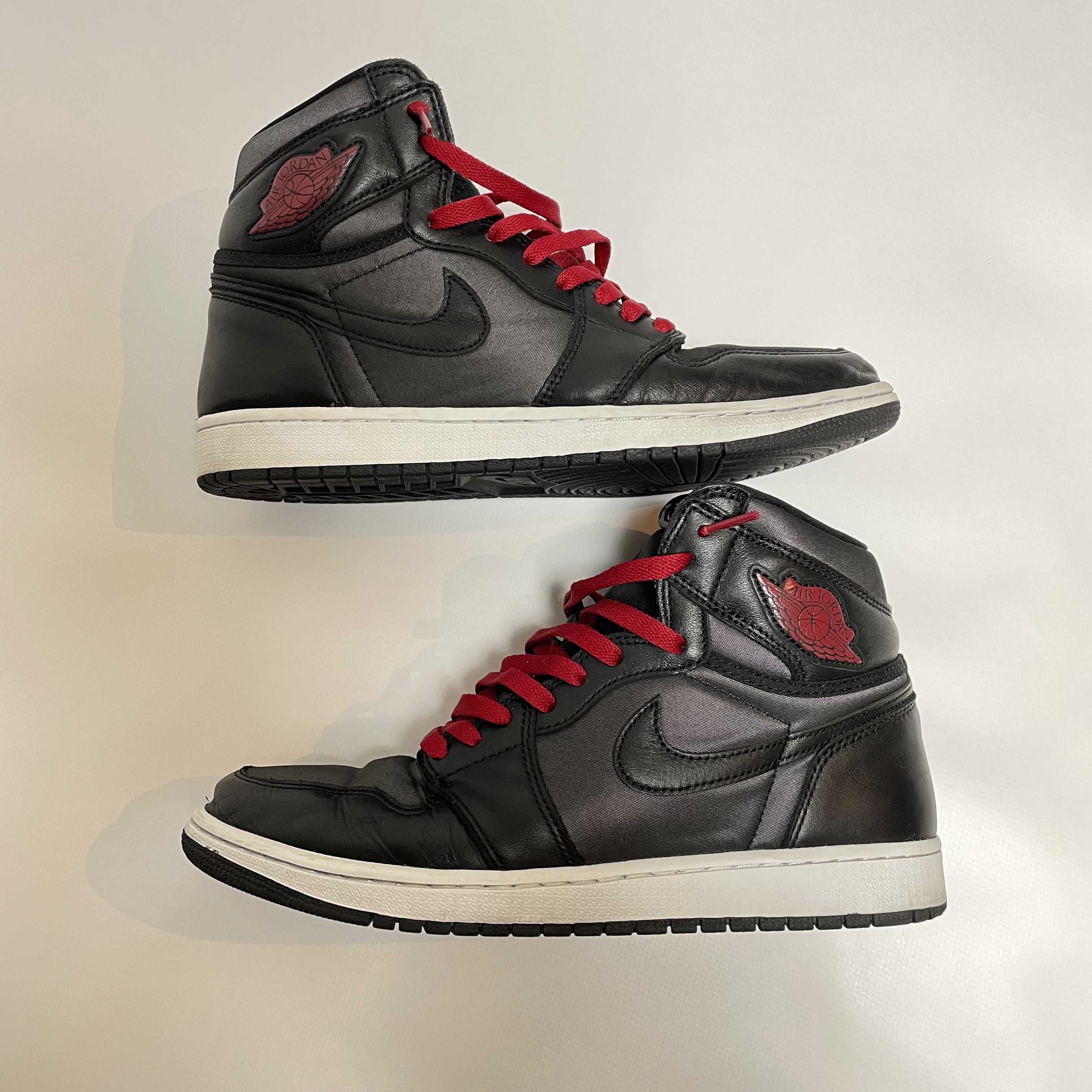 Nike Air Jordan 1 Retro High OG "Black/Metallic Silver/Gym Red"  