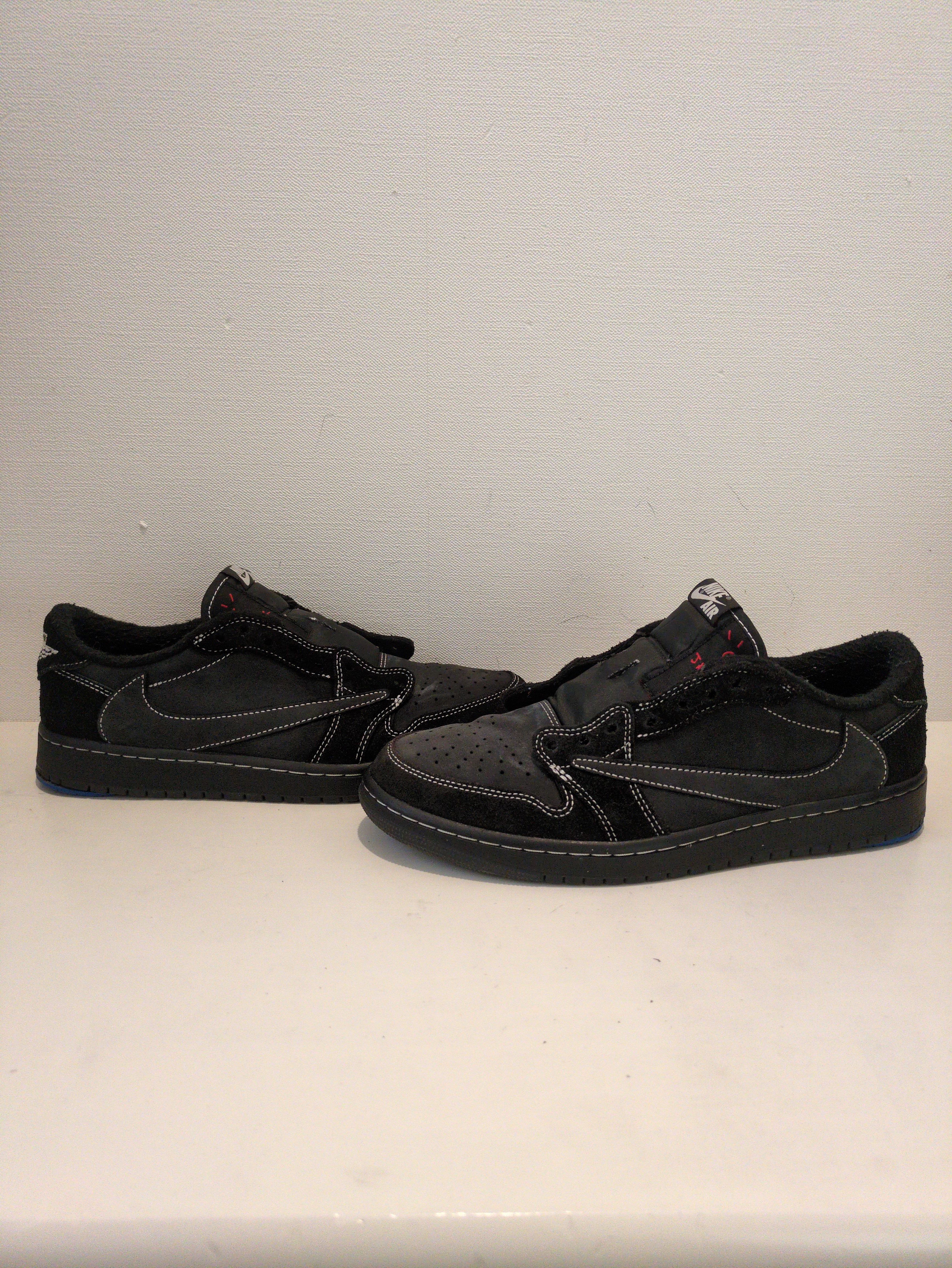 Travis Scott × Nike Air Jordan 1 Low OG SP "Black Phantom"