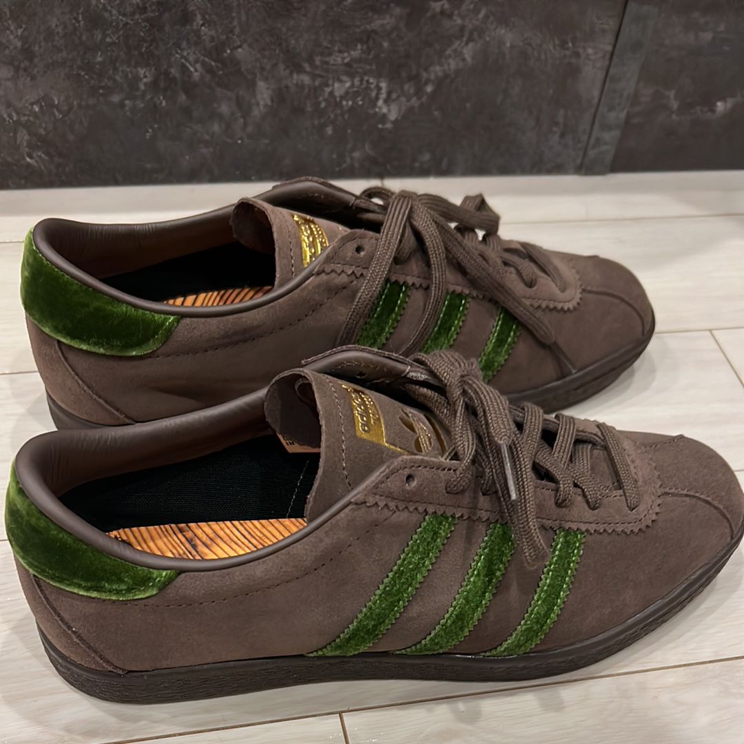 atmos × adidas Tobacco "Nenrin"