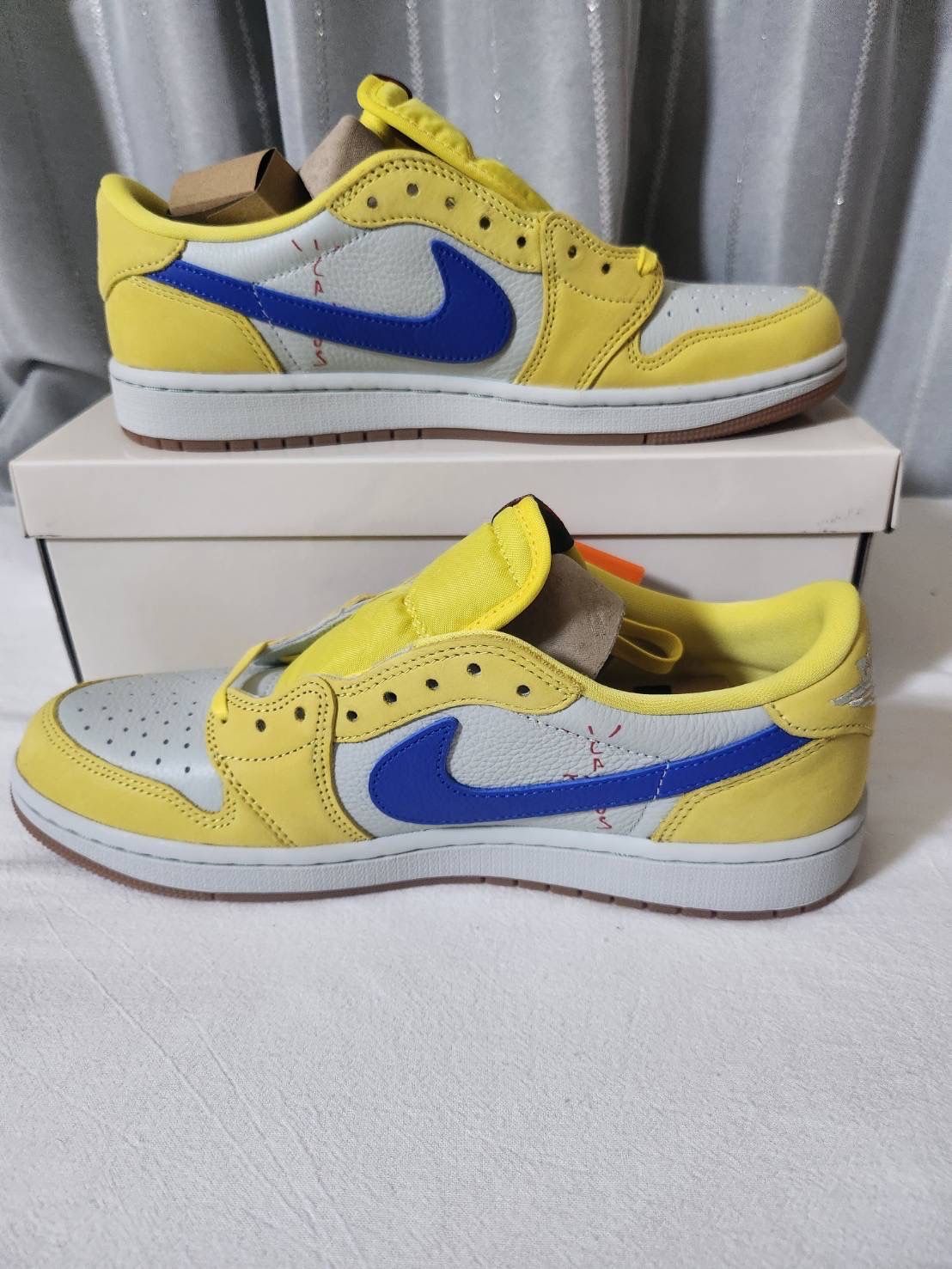 Travis Scott × Nike Women's Air Jordan 1 Retro Low OG "Canary"