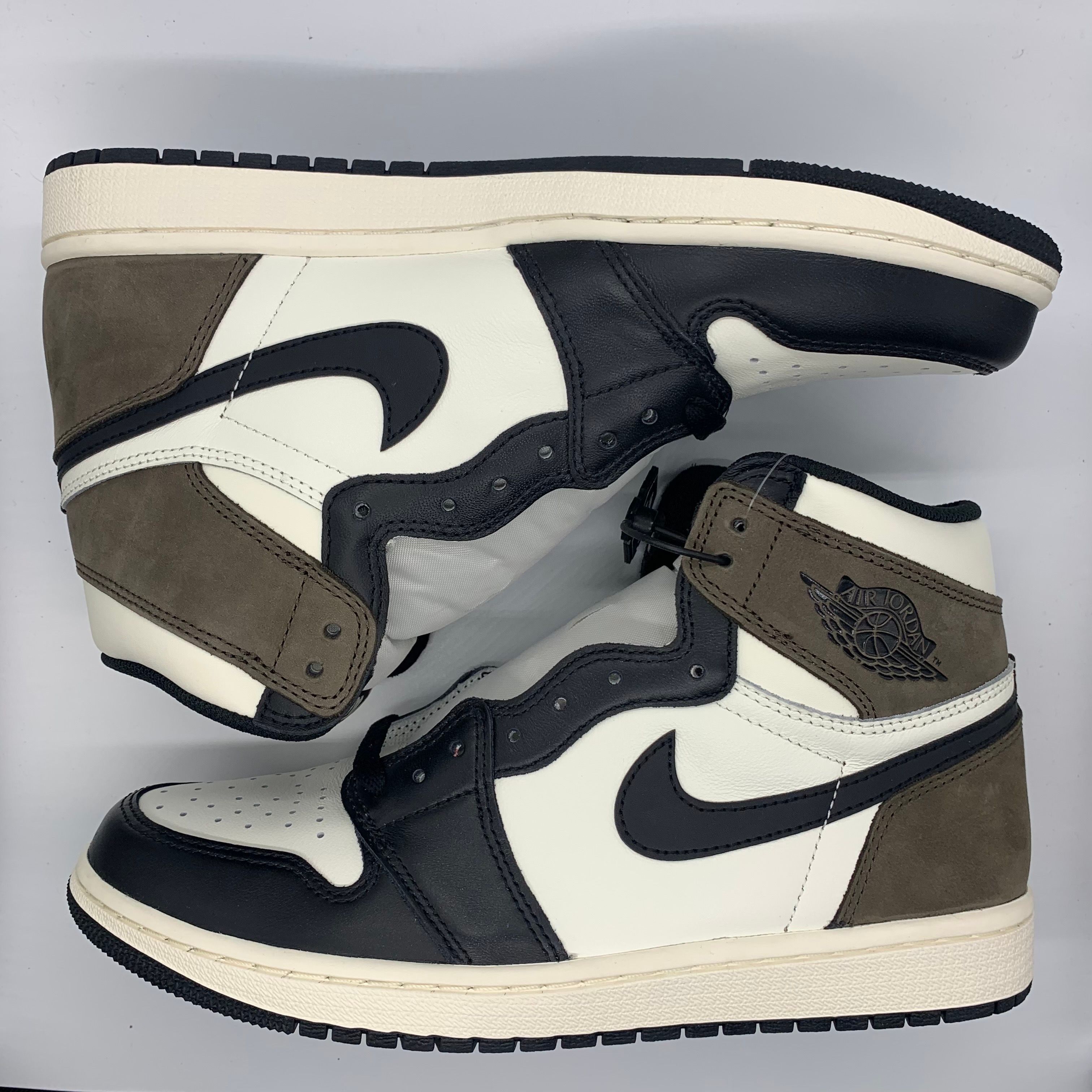 Nike Air Jordan 1 High OG "Sail/Dark Mocha/Black"
